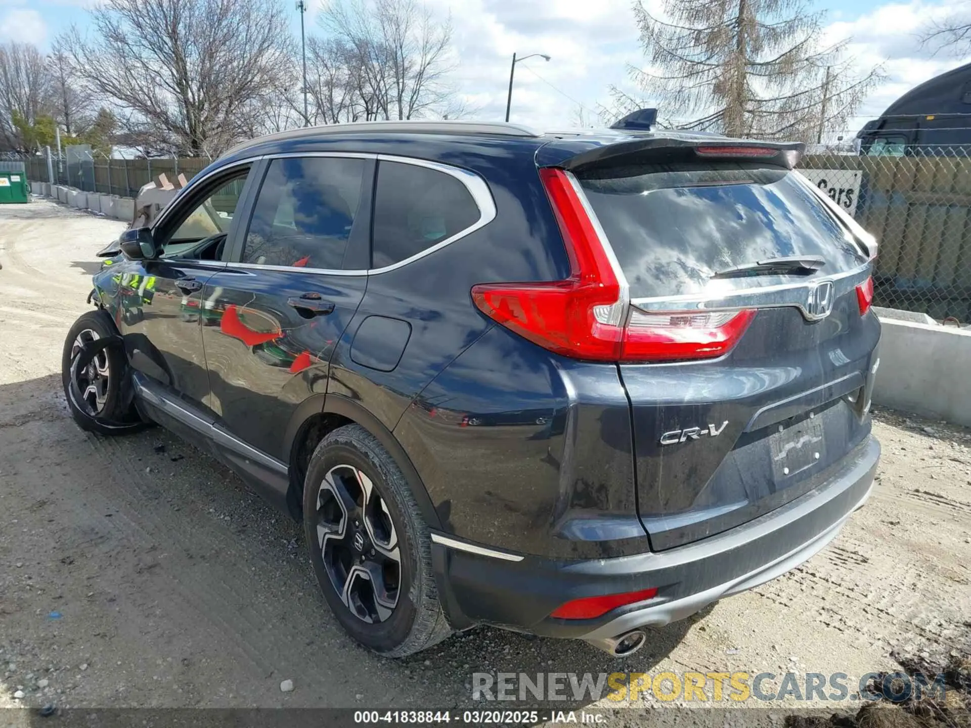 3 fotografías del automóvil dañado 2HKRW2H94KH636320 HONDA CR-V 2019