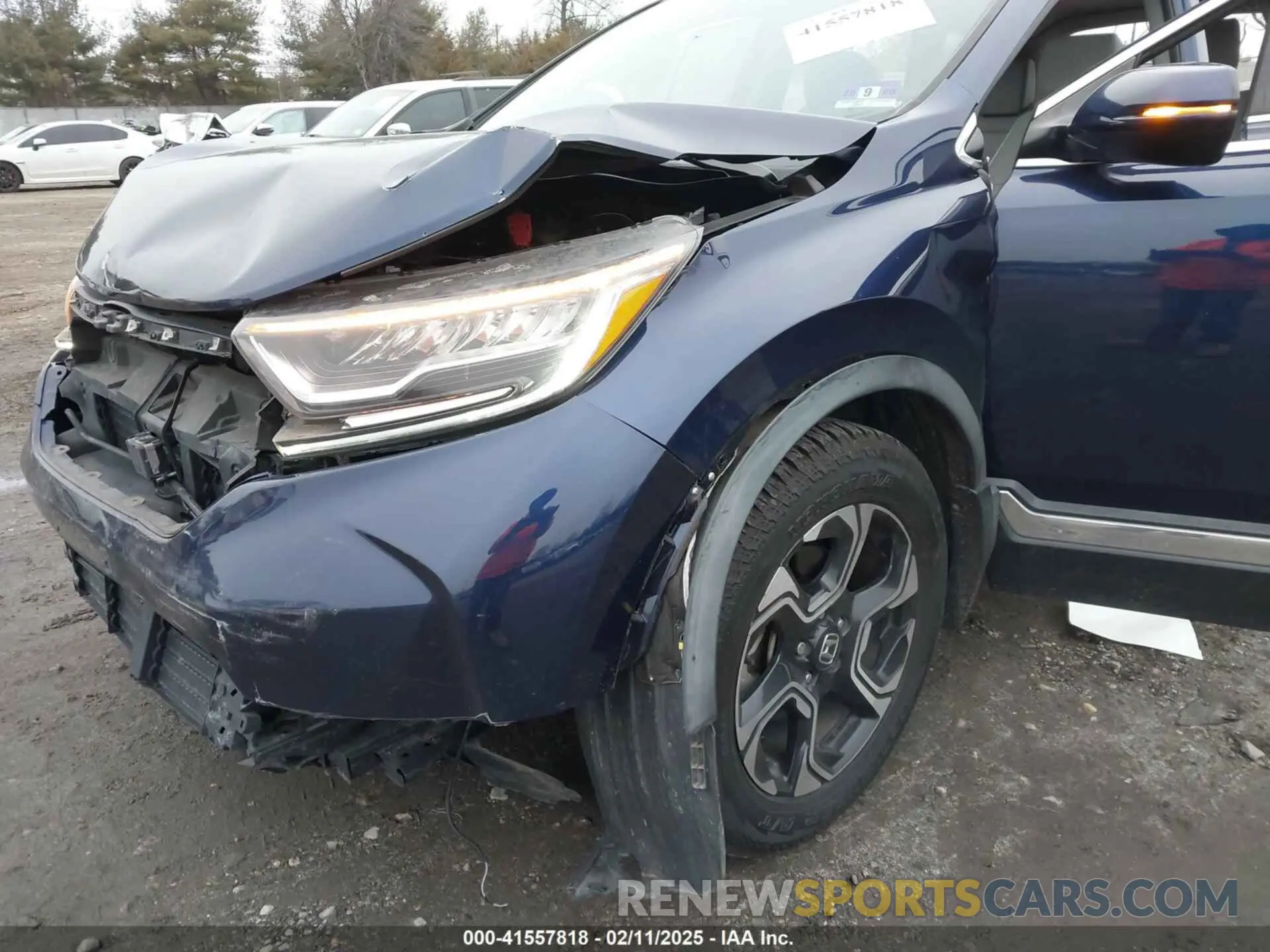 17 fotografías del automóvil dañado 2HKRW2H9XKH621515 HONDA CR-V 2019