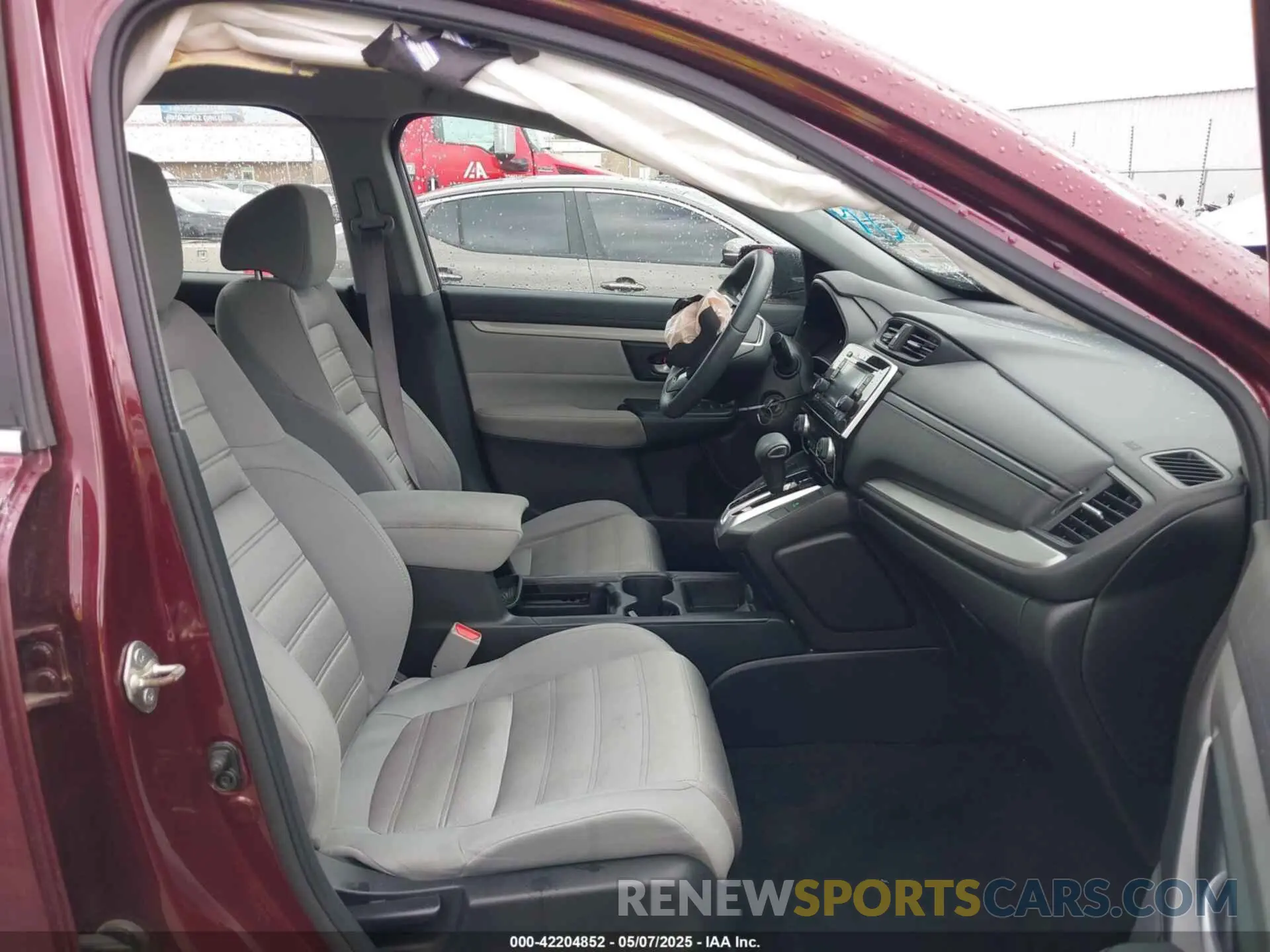 5 fotografías del automóvil dañado 2HKRW5H34KH402224 HONDA CR-V 2019