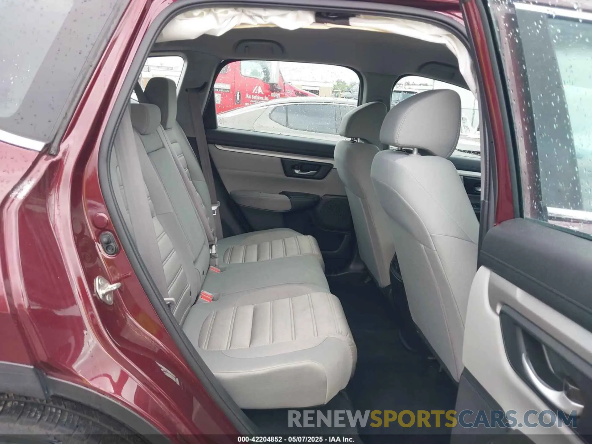 8 fotografías del automóvil dañado 2HKRW5H34KH402224 HONDA CR-V 2019
