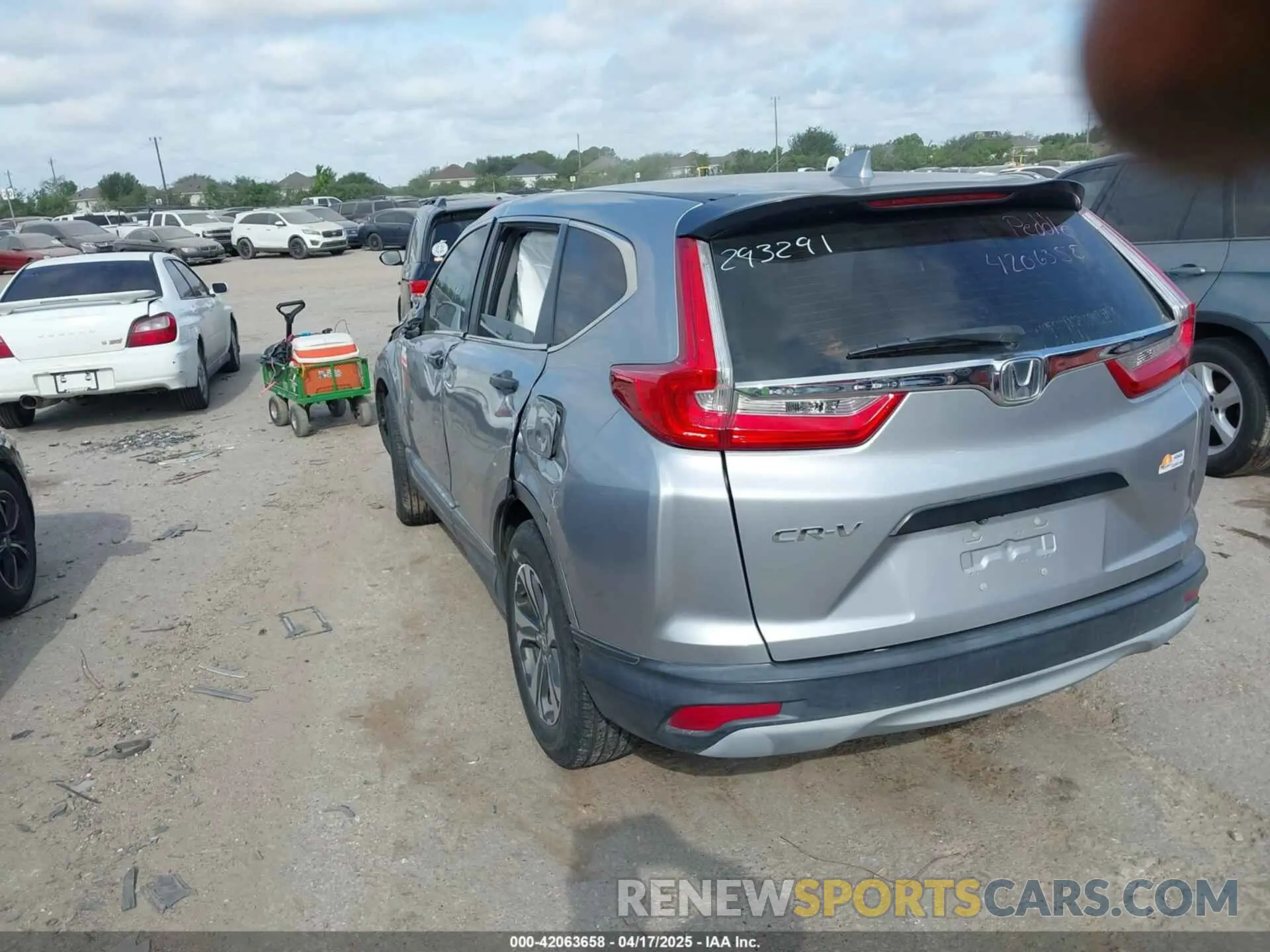 3 fotografías del automóvil dañado 2HKRW5H35KH403561 HONDA CR-V 2019