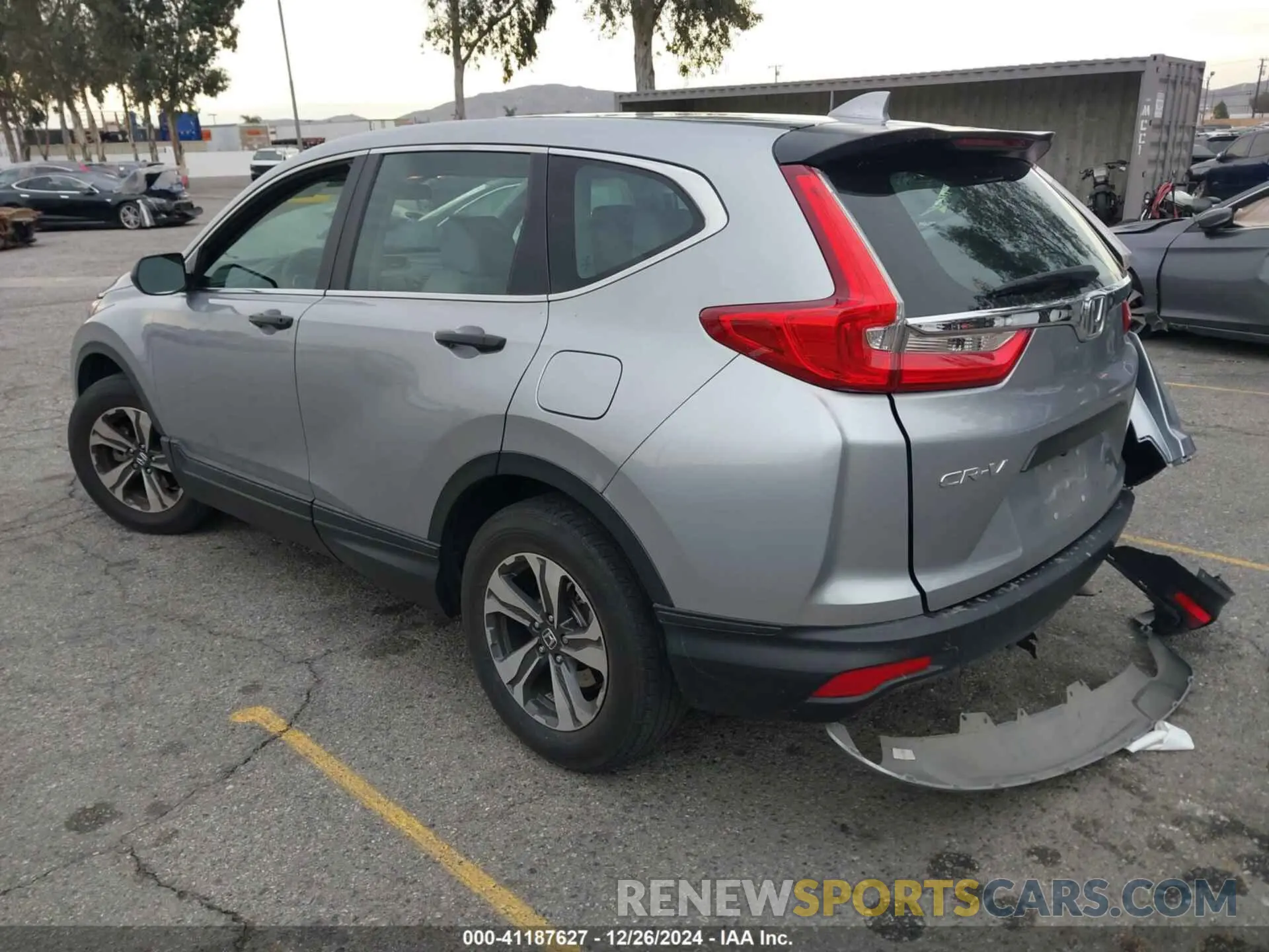 3 fotografías del automóvil dañado 2HKRW5H37KH412570 HONDA CR-V 2019