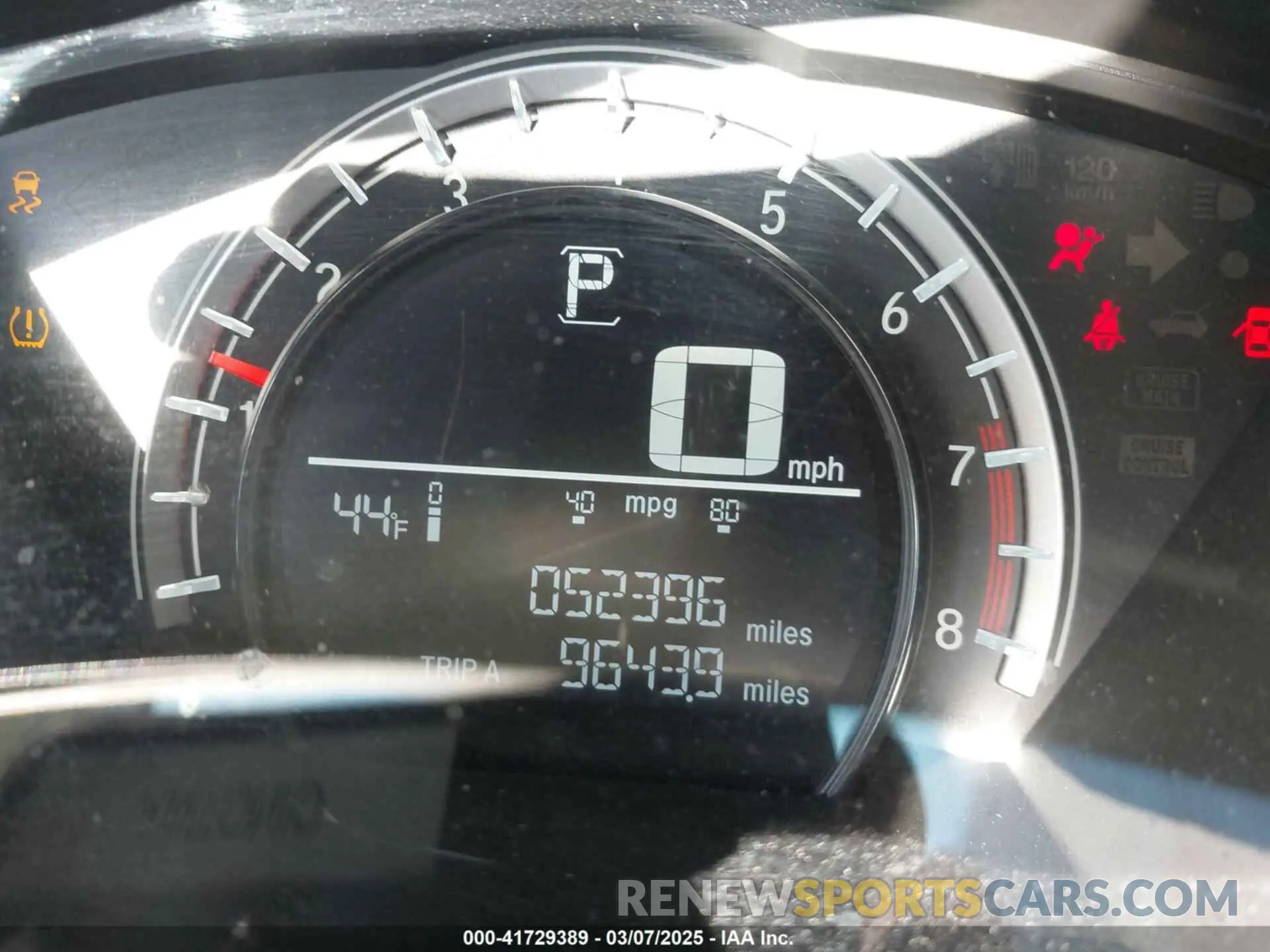 15 fotografías del automóvil dañado 2HKRW5H39KH410755 HONDA CR-V 2019