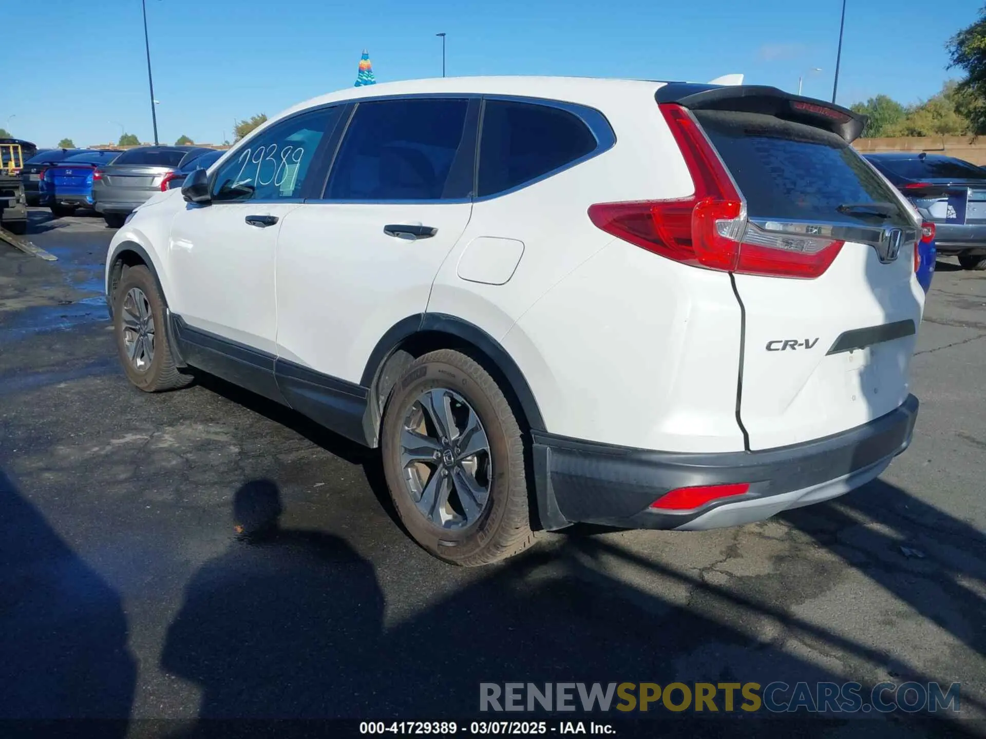 3 fotografías del automóvil dañado 2HKRW5H39KH410755 HONDA CR-V 2019