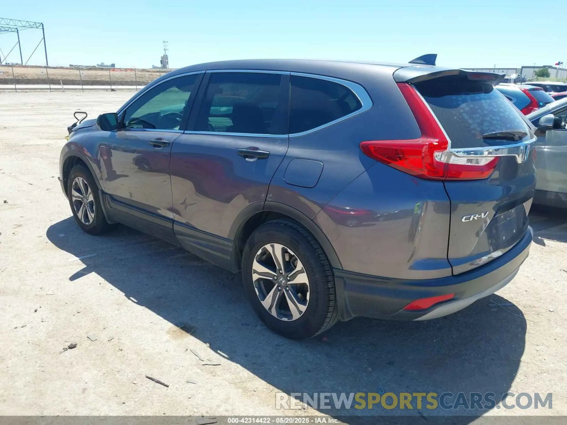 3 fotografías del automóvil dañado 2HKRW5H3XKH413731 HONDA CR-V 2019