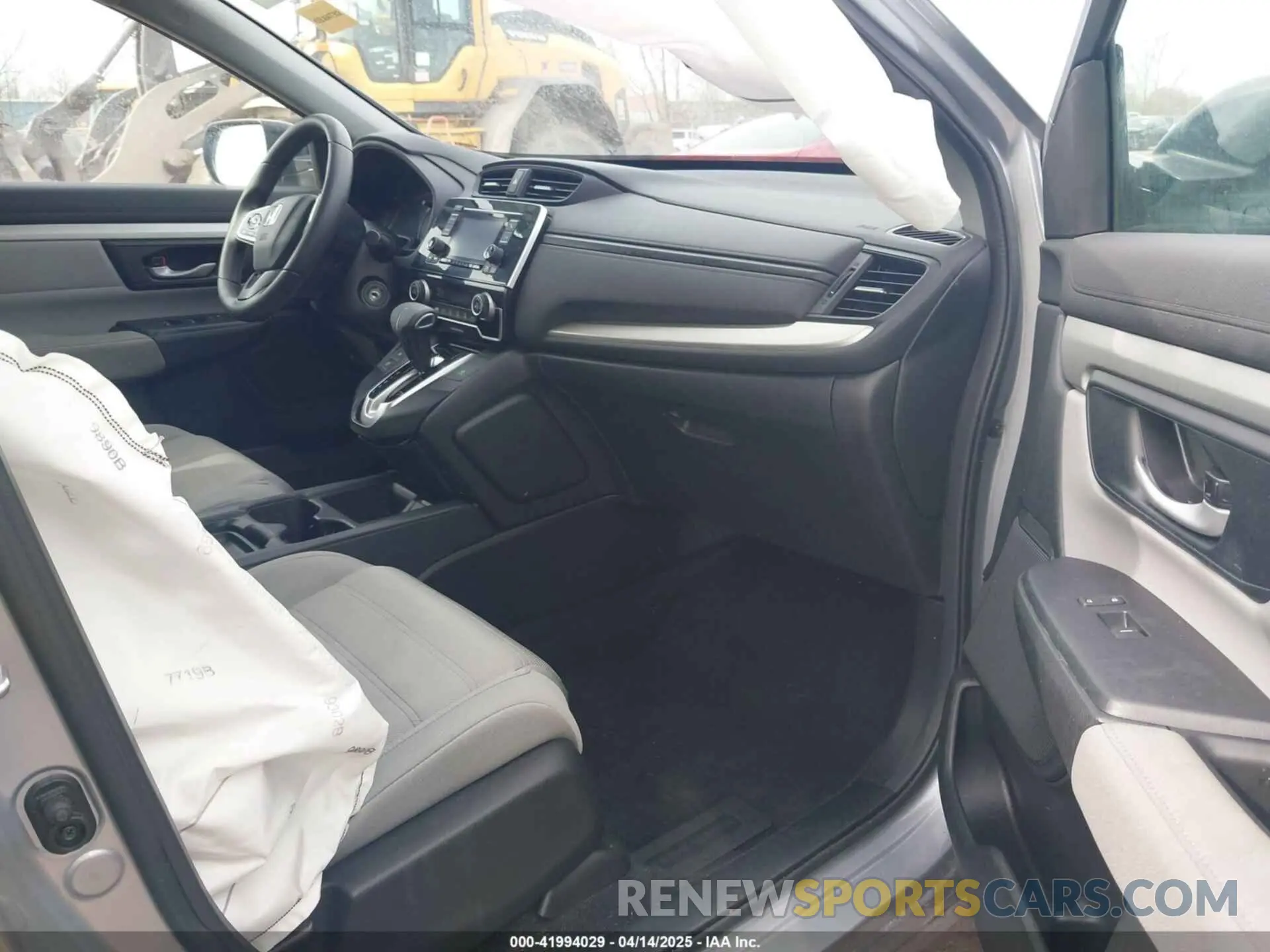 5 fotografías del automóvil dañado 2HKRW6H30KH219554 HONDA CR-V 2019
