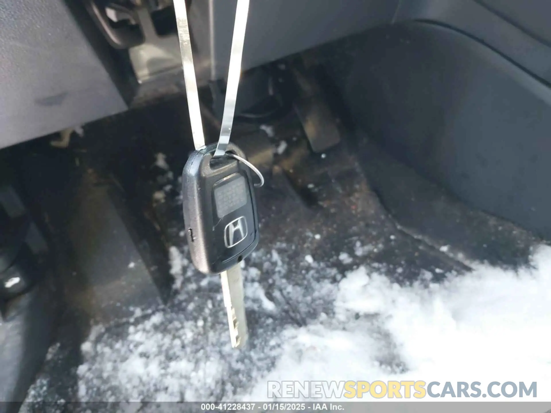 11 fotografías del automóvil dañado 2HKRW6H30KH232708 HONDA CR-V 2019