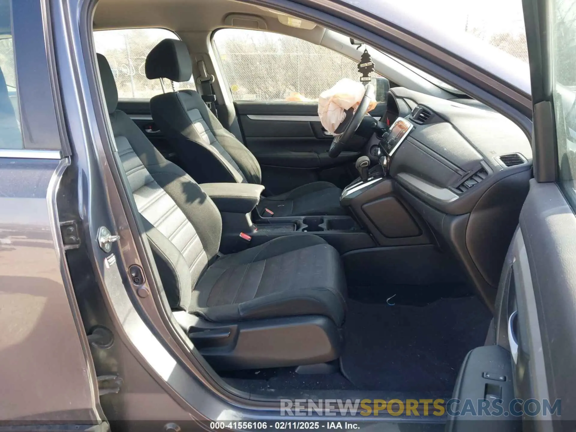 5 fotografías del automóvil dañado 2HKRW6H32KH208586 HONDA CR-V 2019