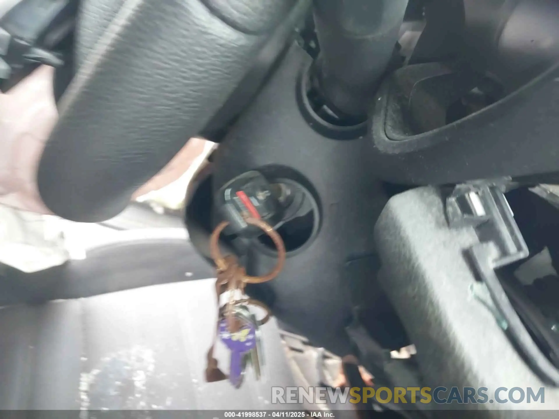 11 fotografías del automóvil dañado 2HKRW6H33KH228345 HONDA CR-V 2019