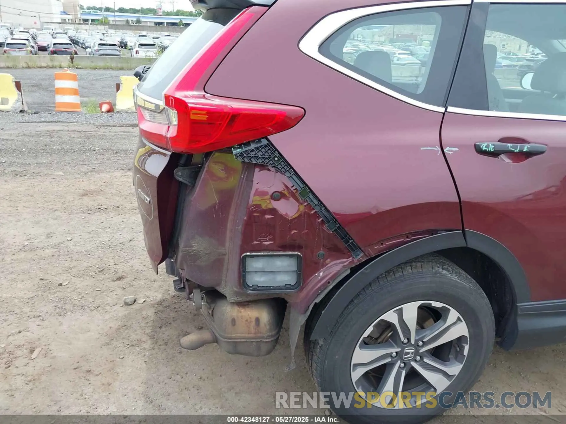 18 fotografías del automóvil dañado 2HKRW6H36KH215928 HONDA CR-V 2019