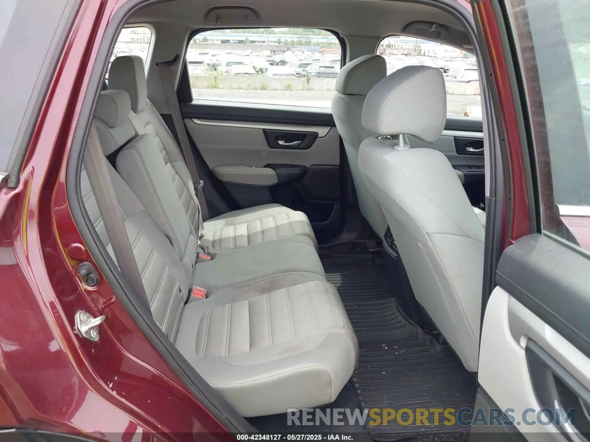 8 fotografías del automóvil dañado 2HKRW6H36KH215928 HONDA CR-V 2019