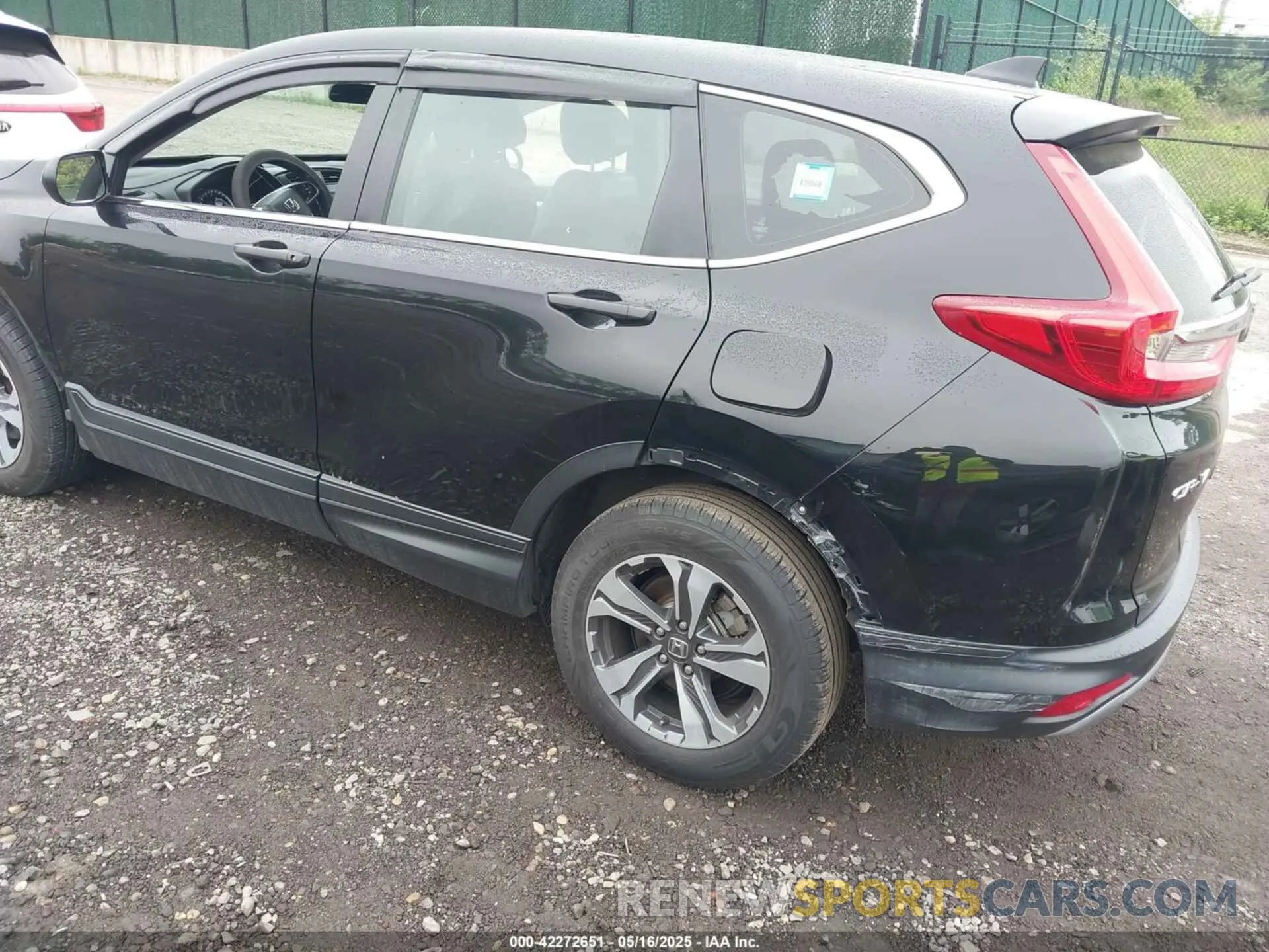 3 fotografías del automóvil dañado 2HKRW6H36KH219848 HONDA CR-V 2019