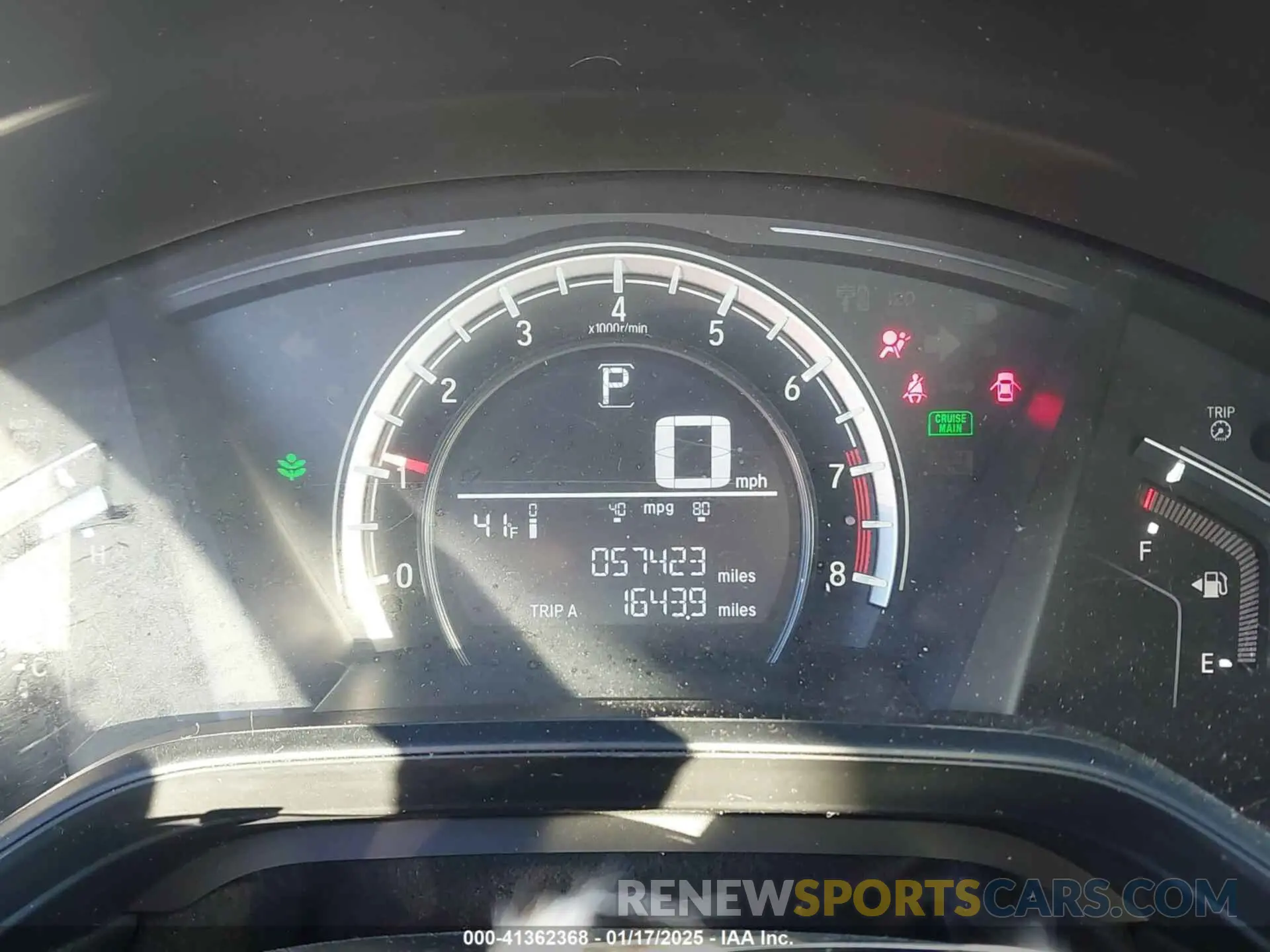 16 fotografías del automóvil dañado 2HKRW6H37KH232205 HONDA CR-V 2019