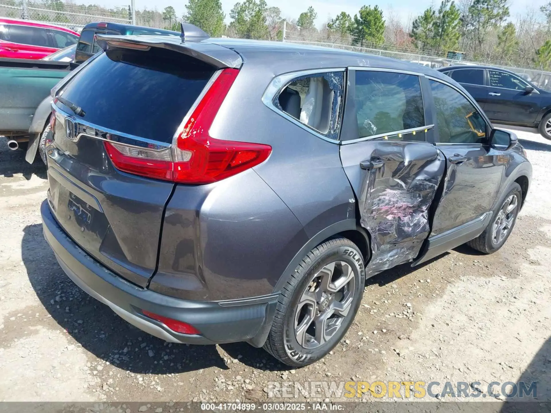 4 fotografías del automóvil dañado 5J6RW1H50KA011180 HONDA CR-V 2019