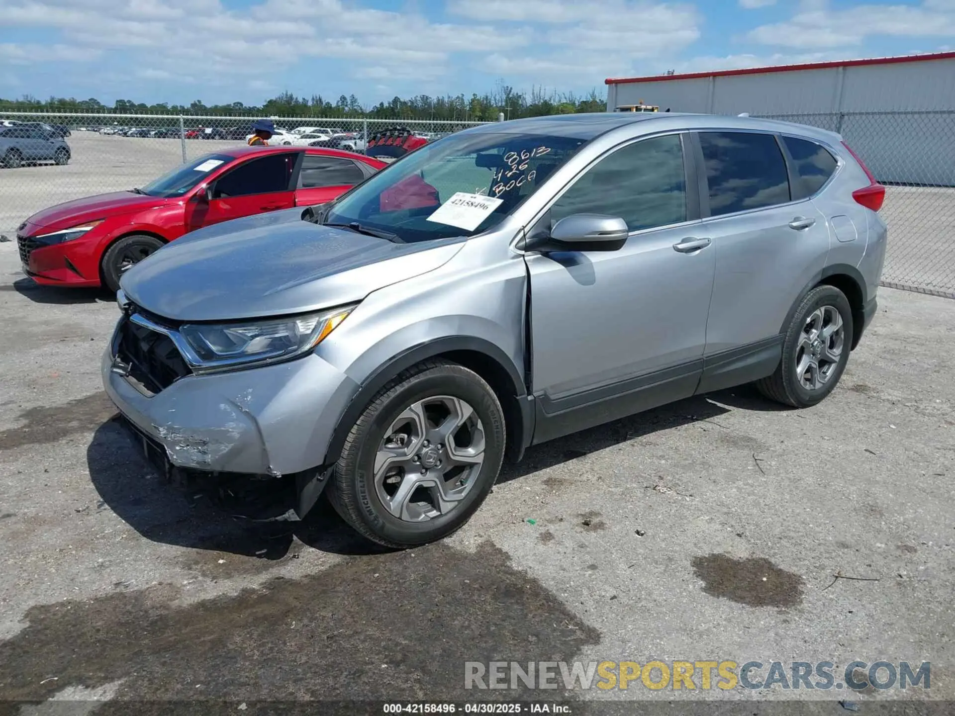 2 fotografías del automóvil dañado 5J6RW1H51KA008613 HONDA CR-V 2019