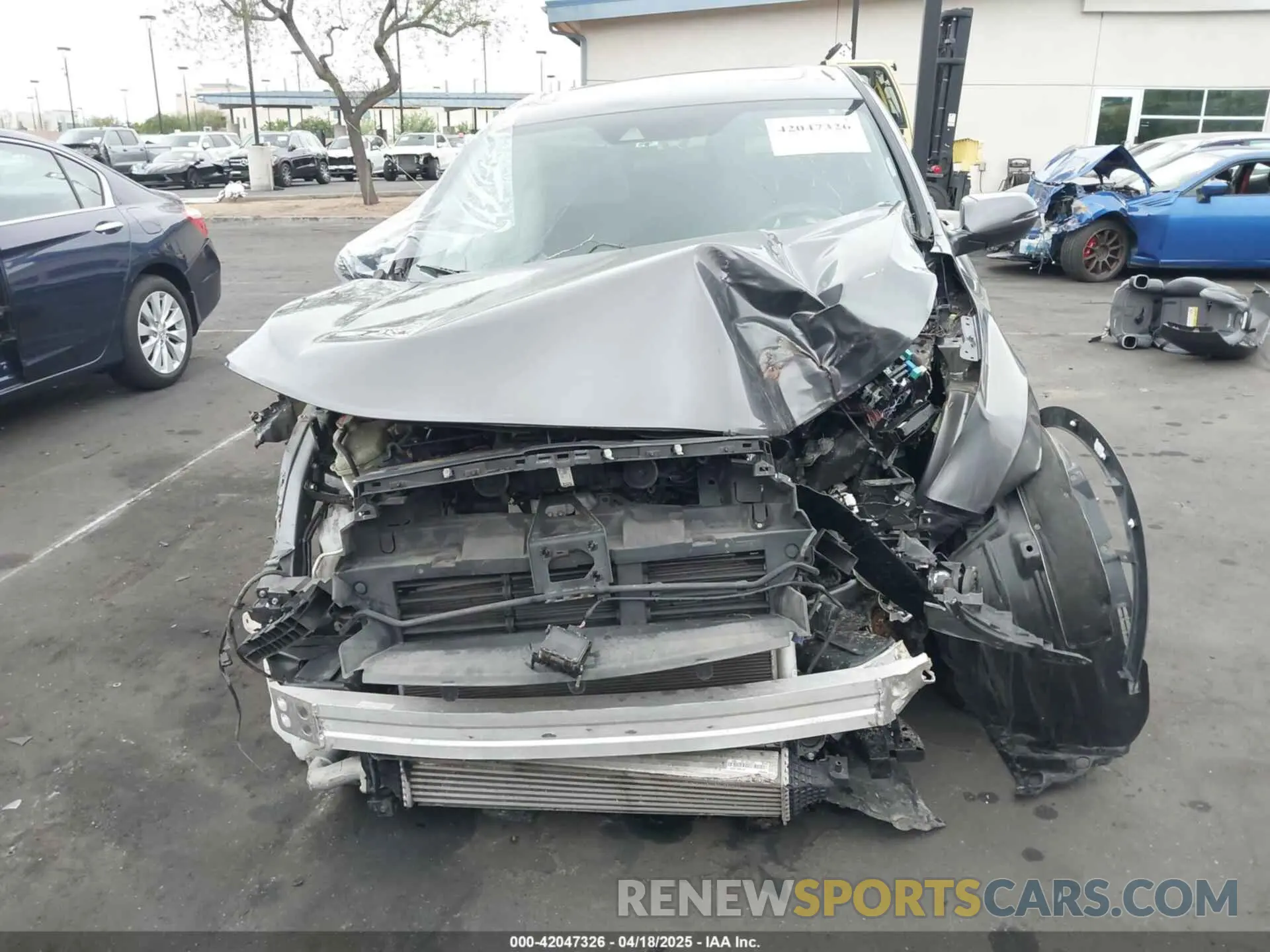 6 fotografías del automóvil dañado 5J6RW1H52KA020706 HONDA CR-V 2019