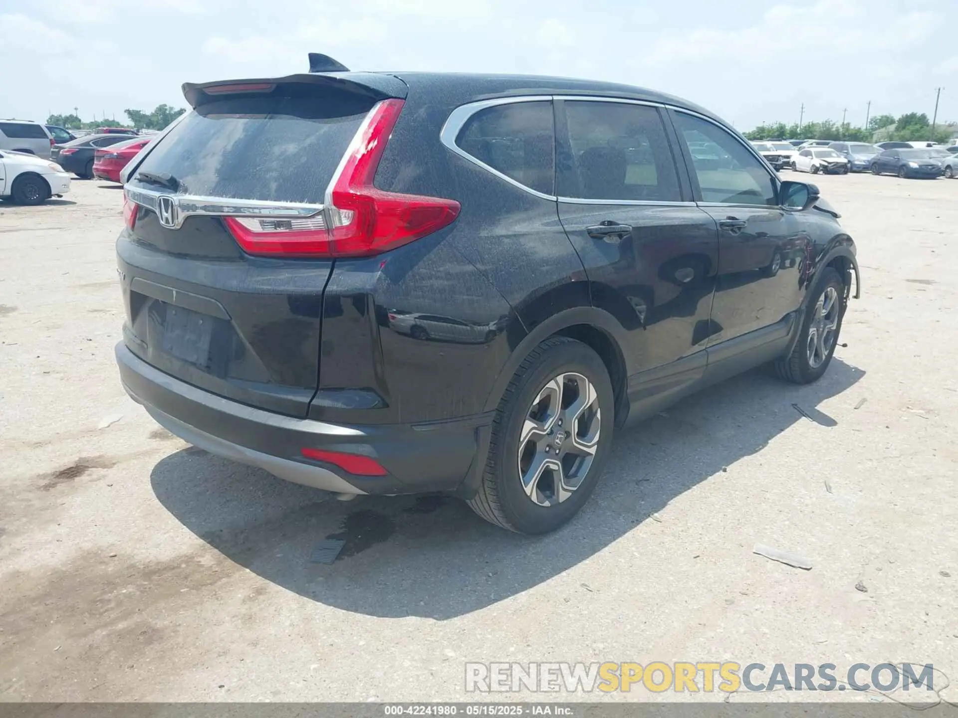 4 fotografías del automóvil dañado 5J6RW1H55KA003835 HONDA CR-V 2019