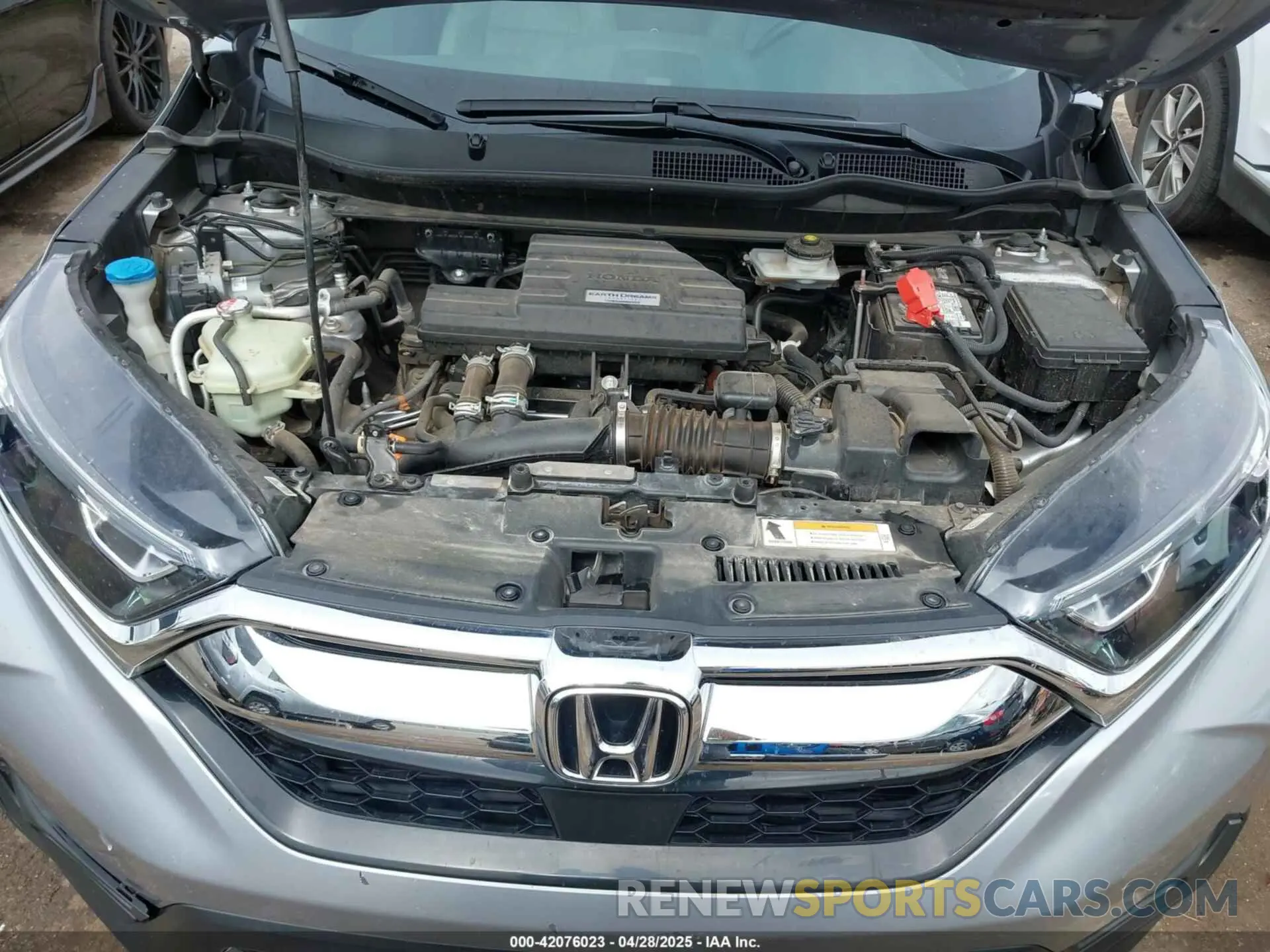 10 fotografías del automóvil dañado 5J6RW1H80KA021010 HONDA CR-V 2019