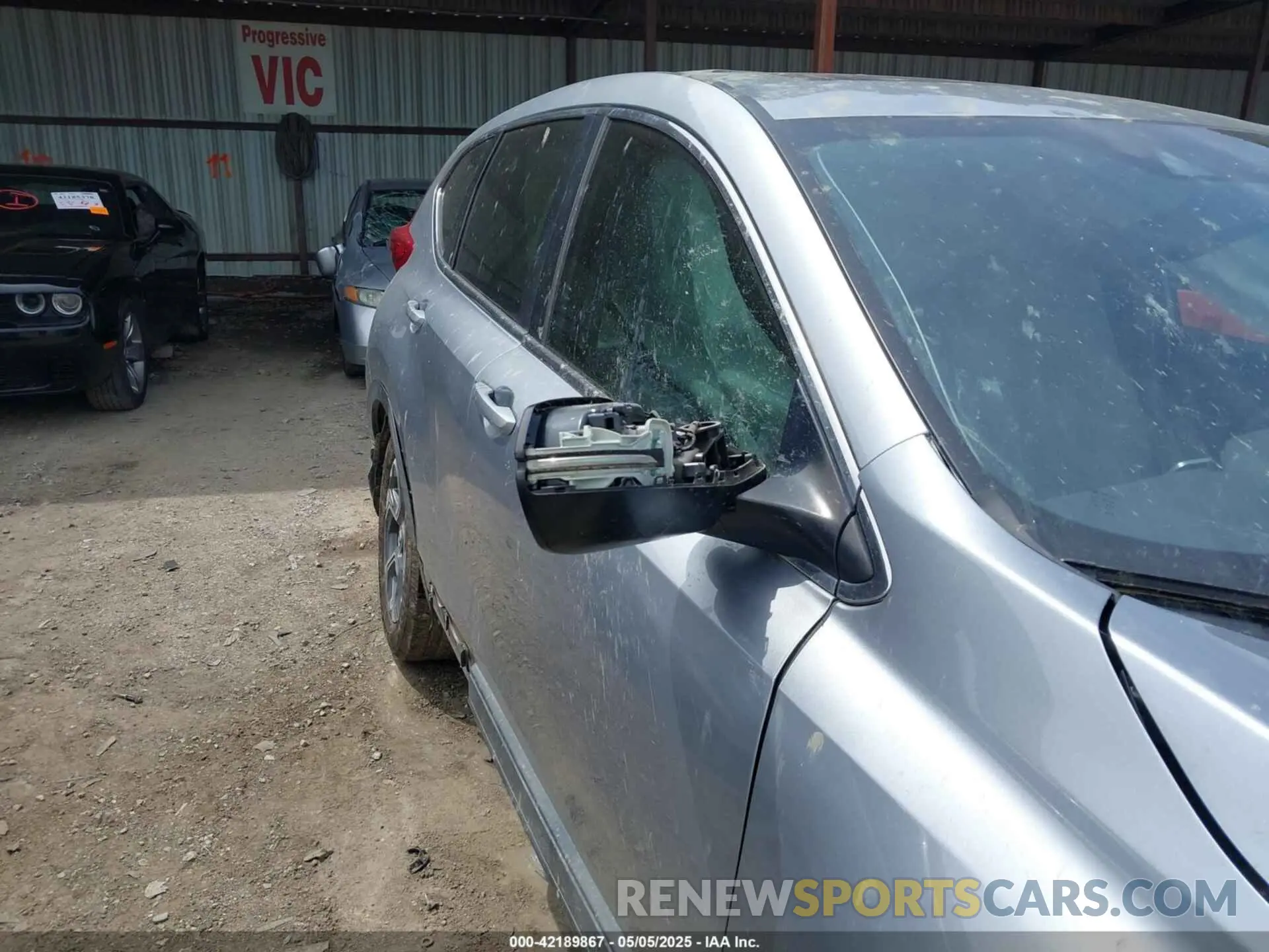 6 fotografías del automóvil dañado 5J6RW1H84KA017039 HONDA CR-V 2019
