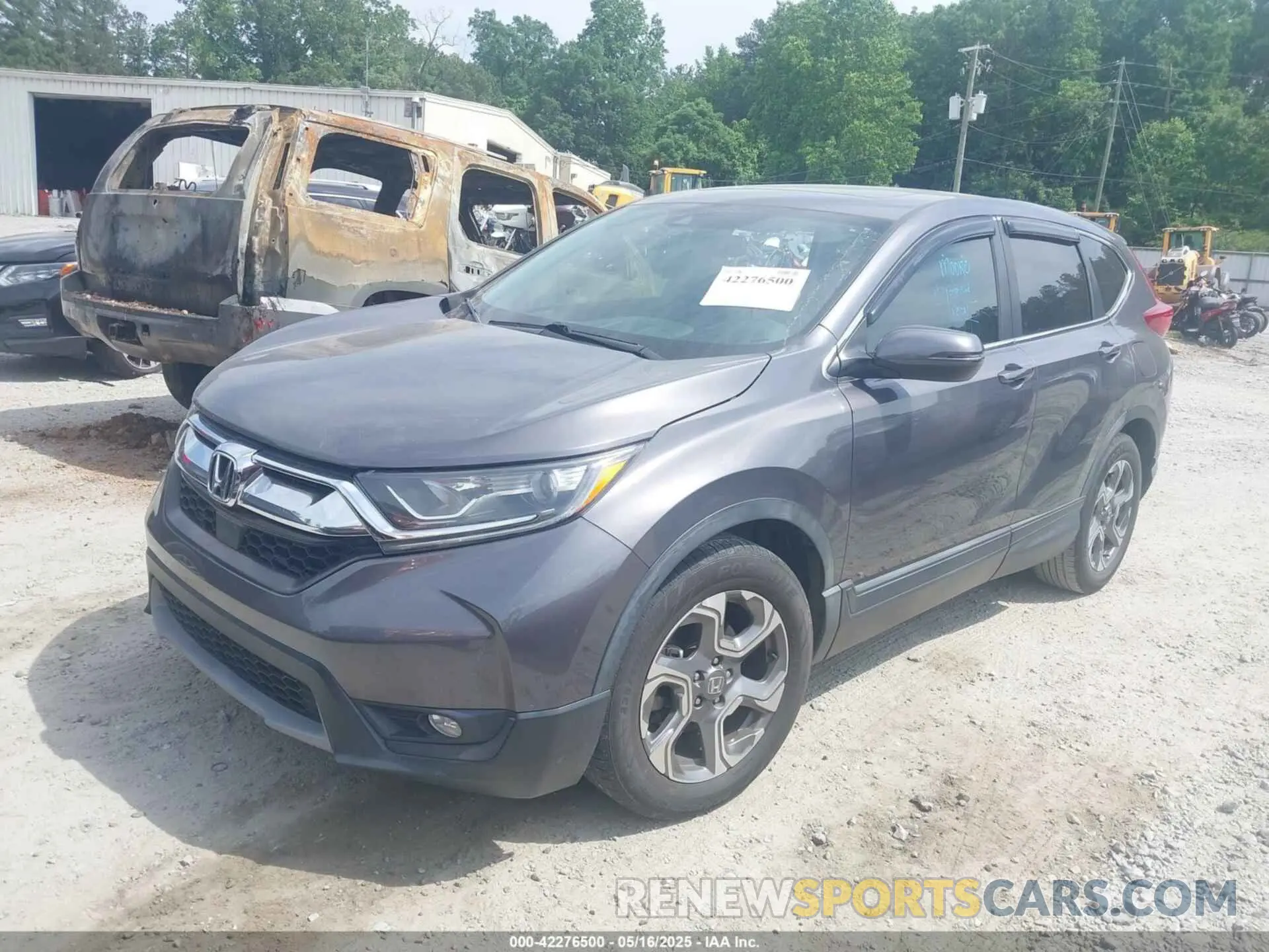 2 fotografías del automóvil dañado 5J6RW1H85KA011489 HONDA CR-V 2019
