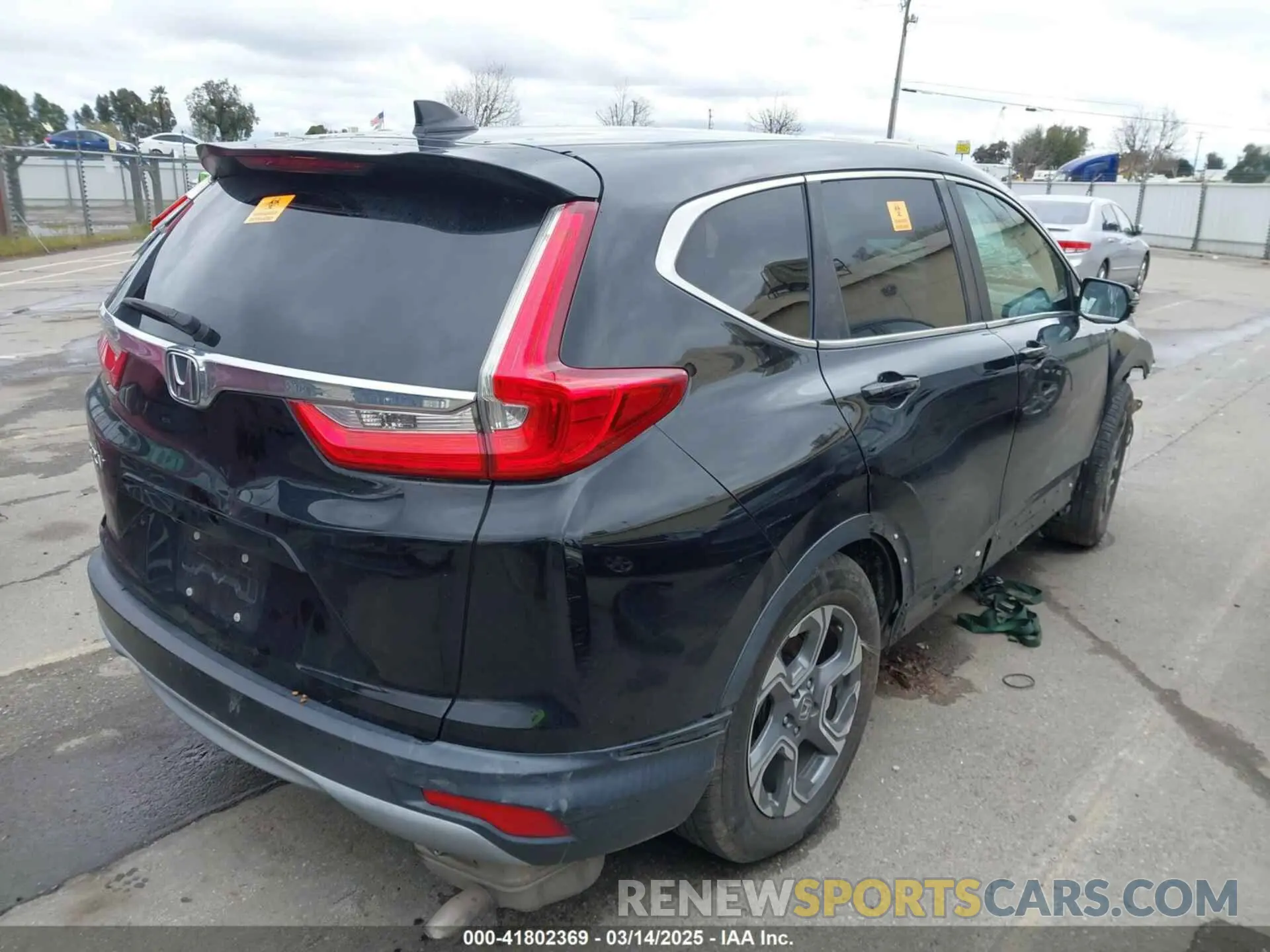 4 fotografías del automóvil dañado 5J6RW1H86KA005197 HONDA CR-V 2019