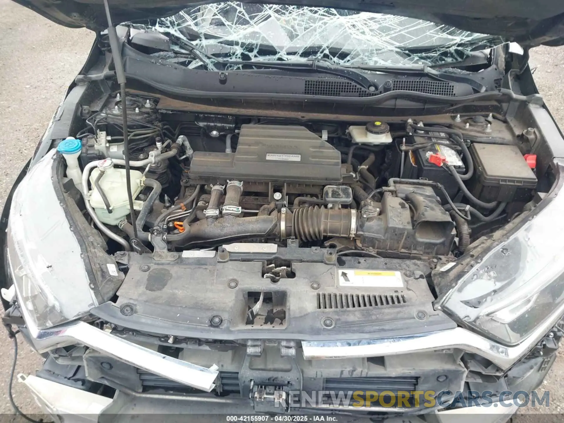 10 fotografías del automóvil dañado 5J6RW1H8XKA001475 HONDA CR-V 2019