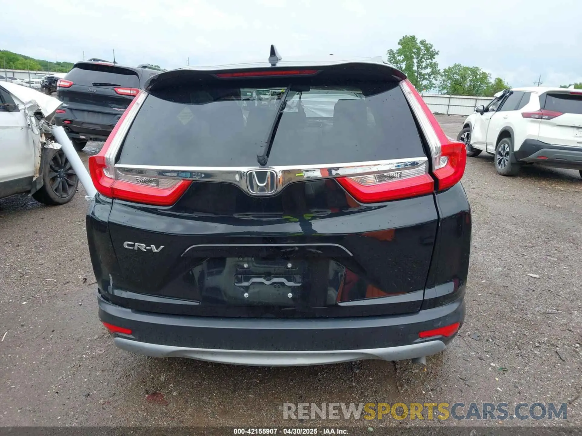 17 fotografías del automóvil dañado 5J6RW1H8XKA001475 HONDA CR-V 2019