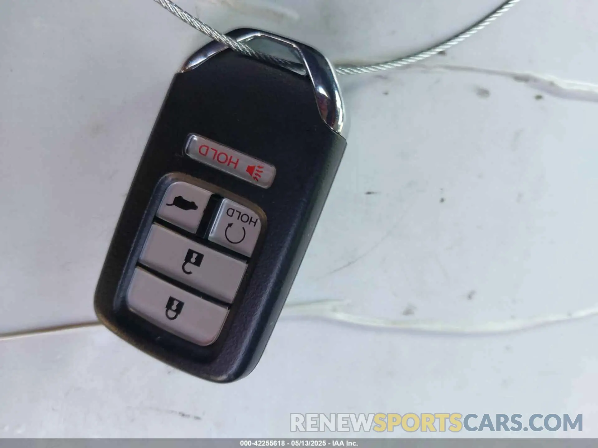 11 fotografías del automóvil dañado 5J6RW2H52KL012177 HONDA CR-V 2019