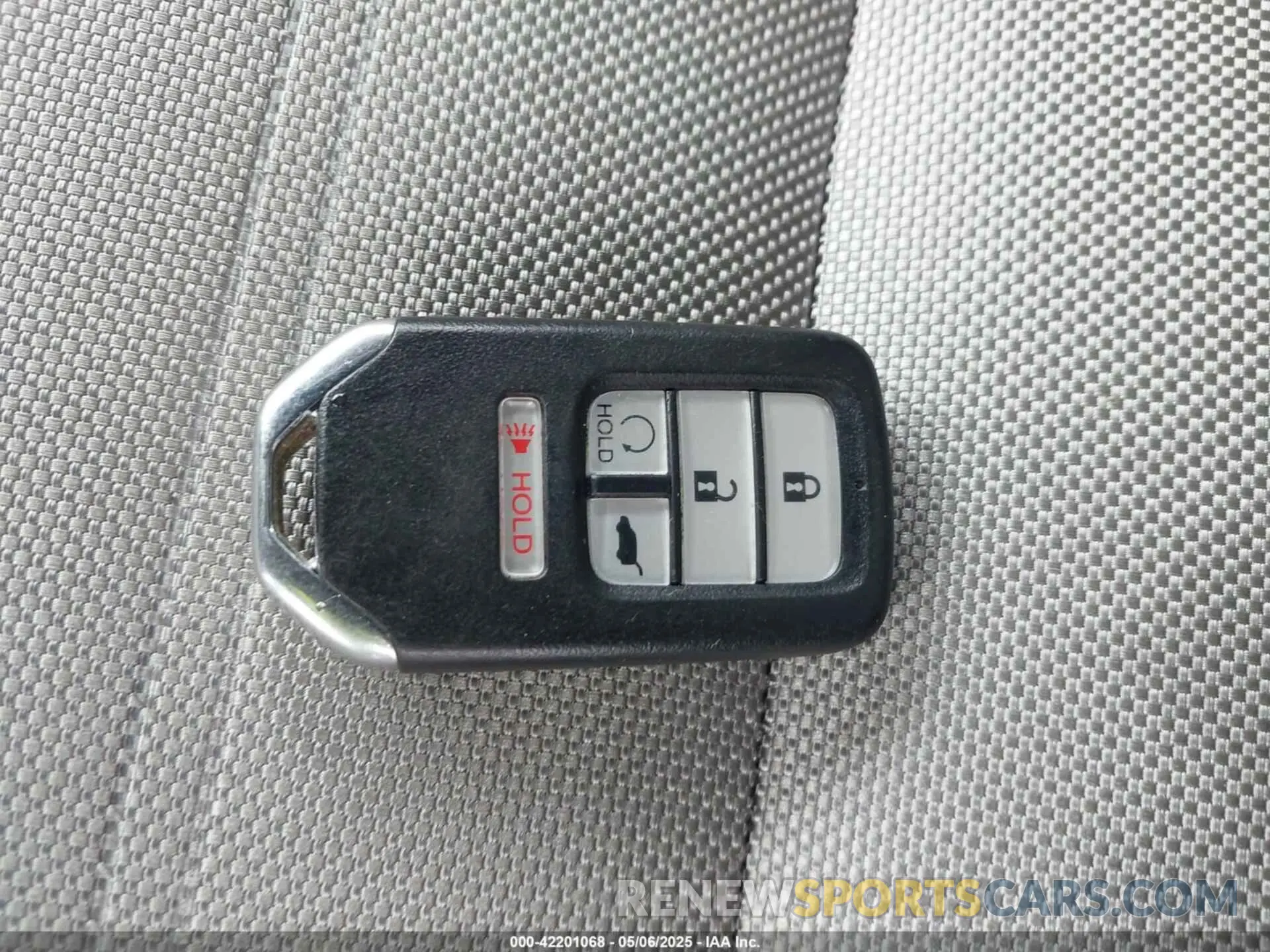 11 fotografías del automóvil dañado 5J6RW2H54KL034875 HONDA CR-V 2019