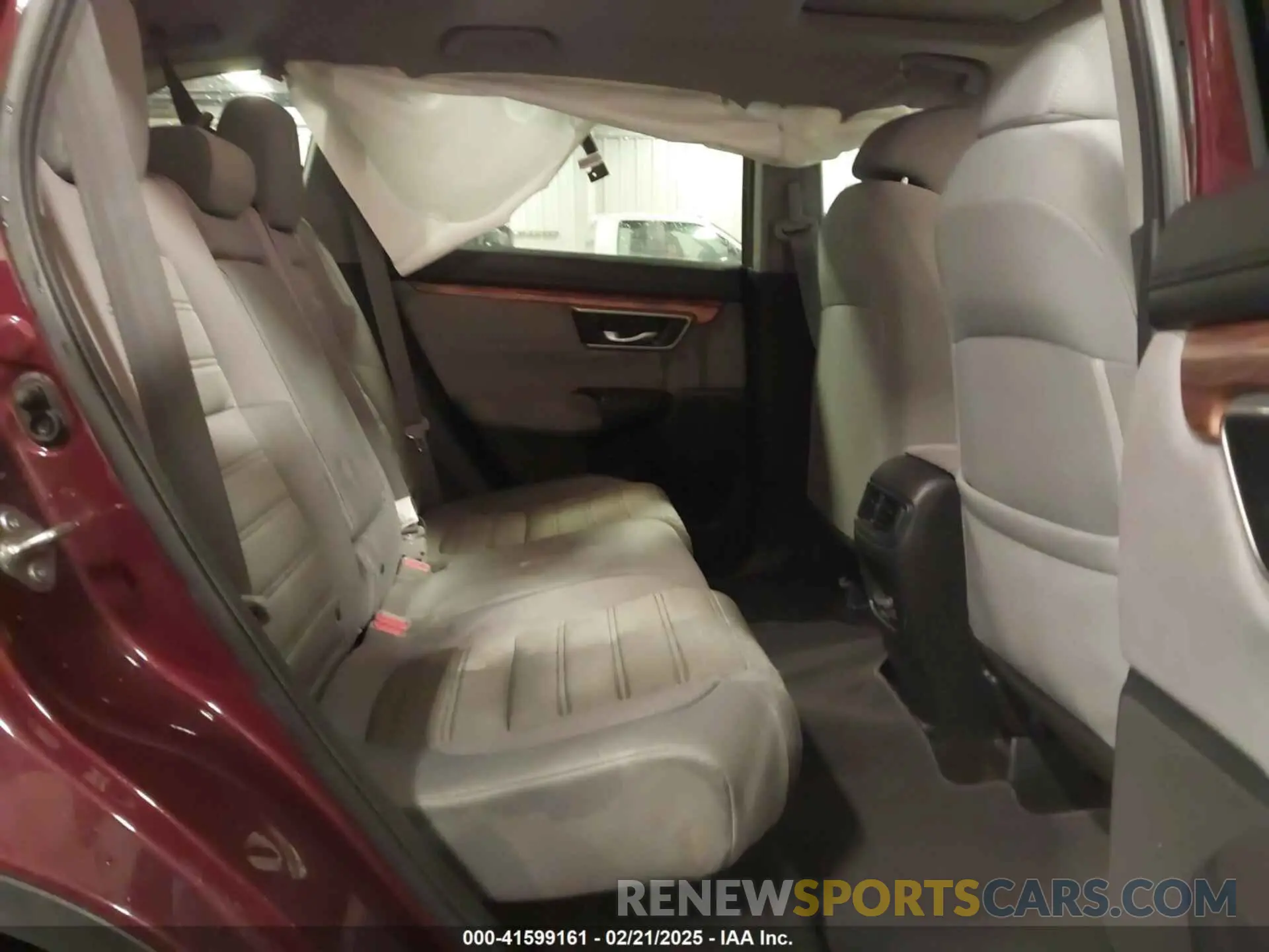 8 fotografías del automóvil dañado 5J6RW2H55KL021343 HONDA CR-V 2019