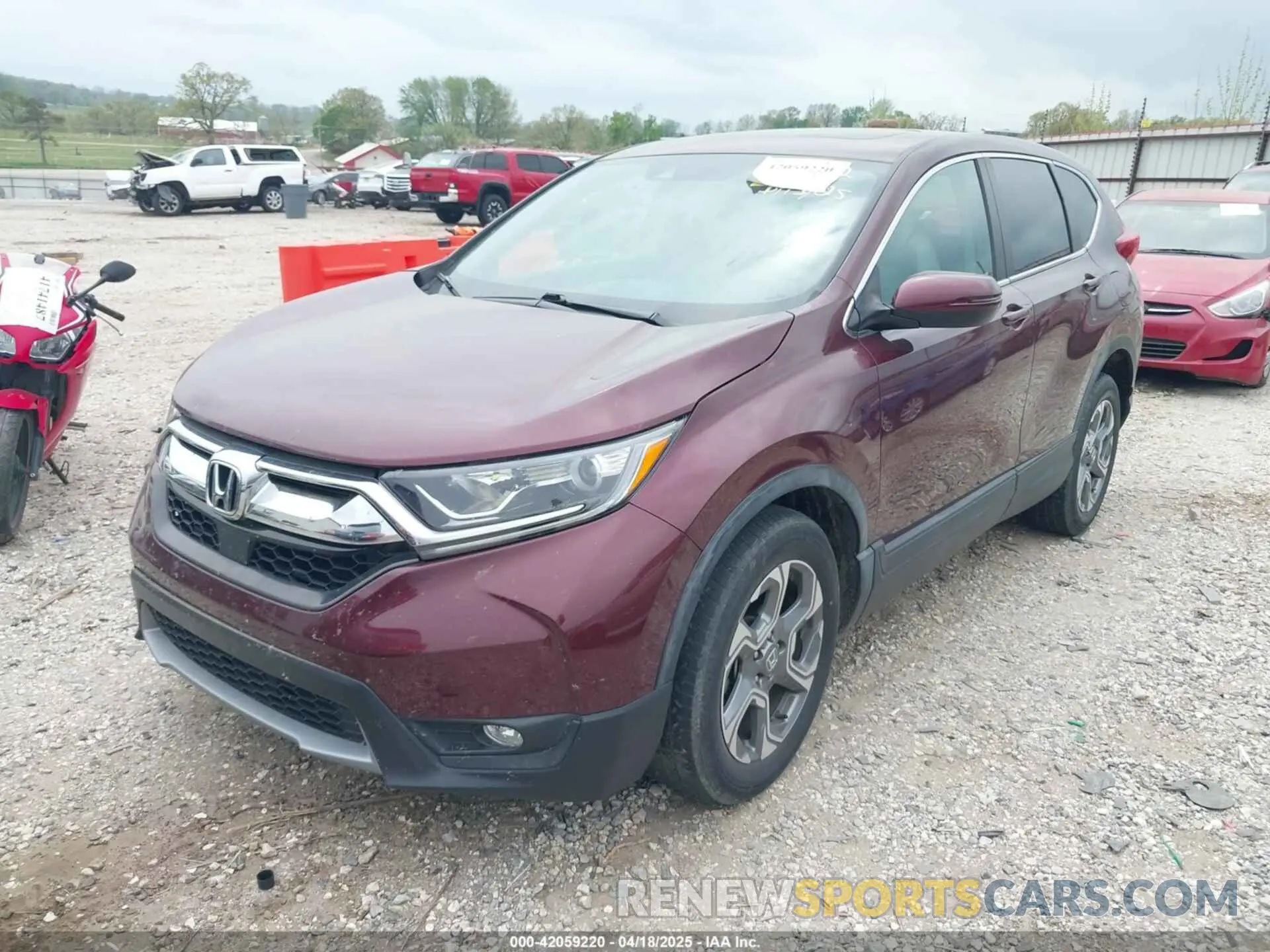 2 fotografías del automóvil dañado 5J6RW2H56KL007712 HONDA CR-V 2019