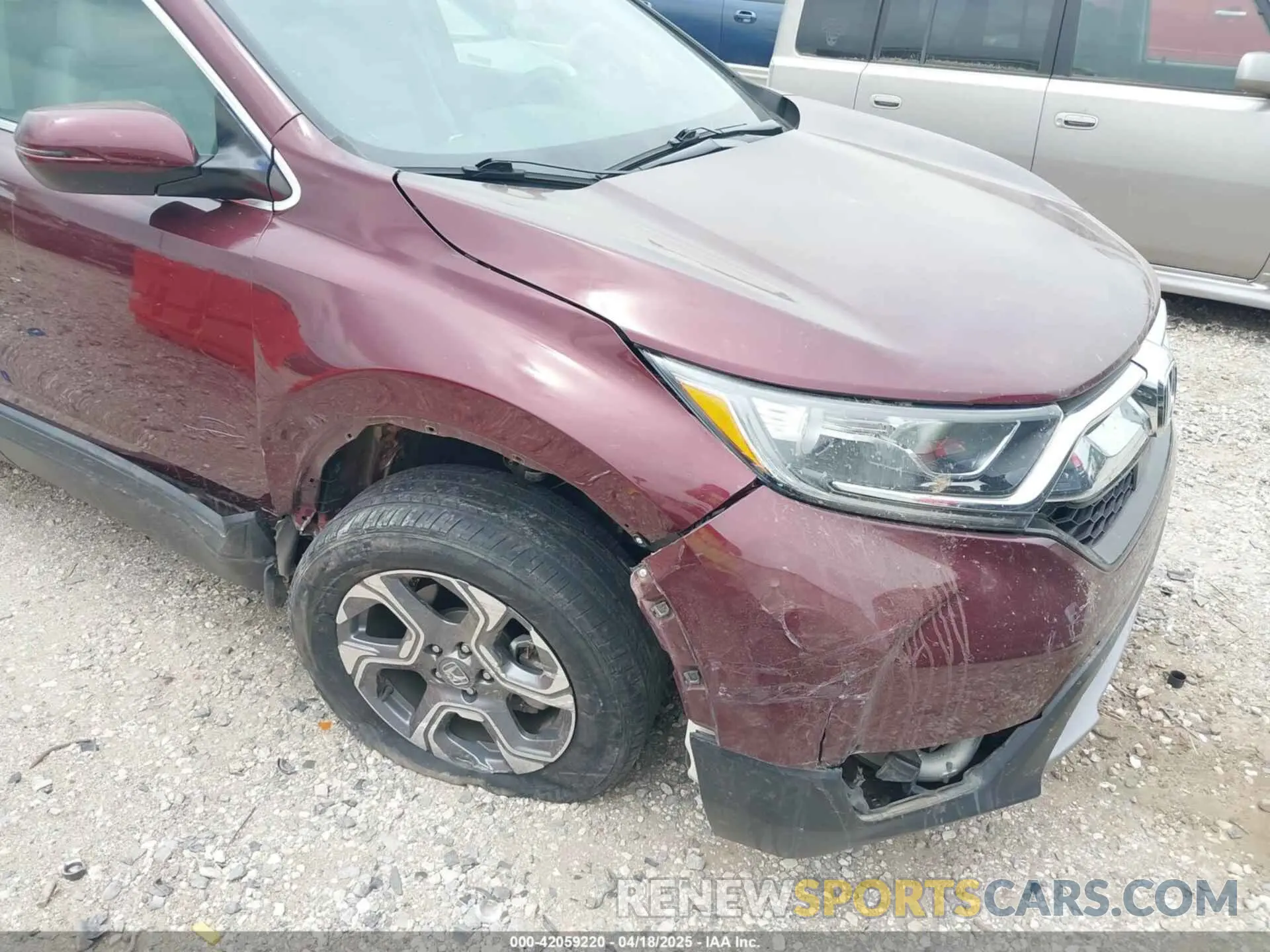 6 fotografías del automóvil dañado 5J6RW2H56KL007712 HONDA CR-V 2019