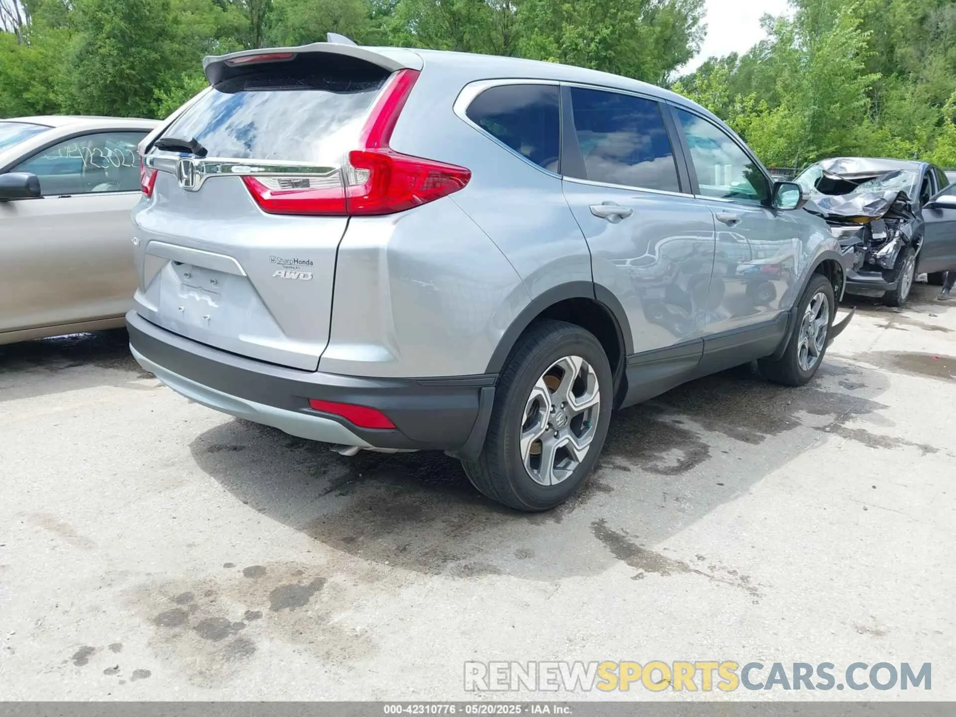 4 fotografías del automóvil dañado 5J6RW2H82KL029278 HONDA CR-V 2019