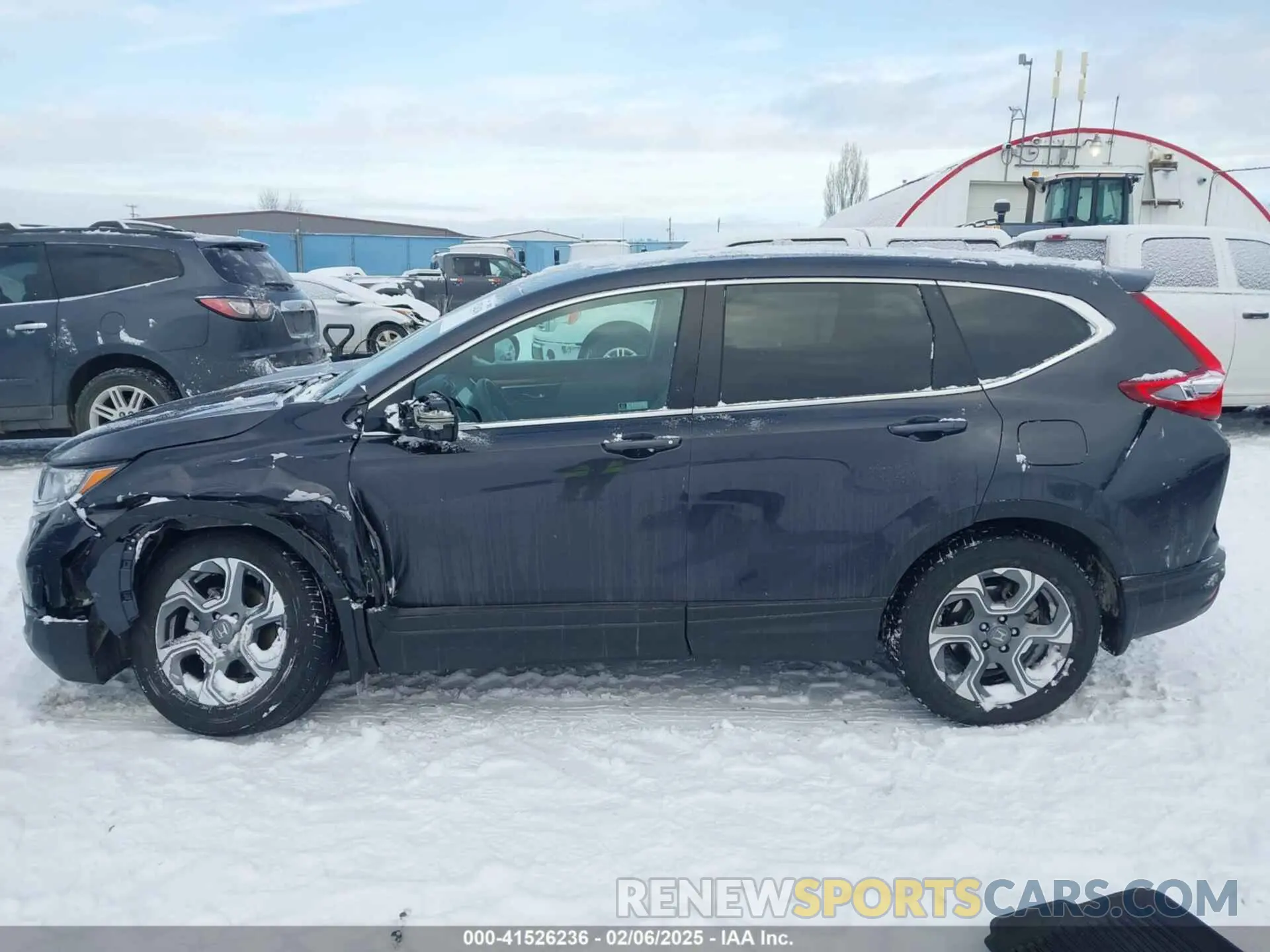 14 fotografías del automóvil dañado 5J6RW2H83KA021203 HONDA CR-V 2019