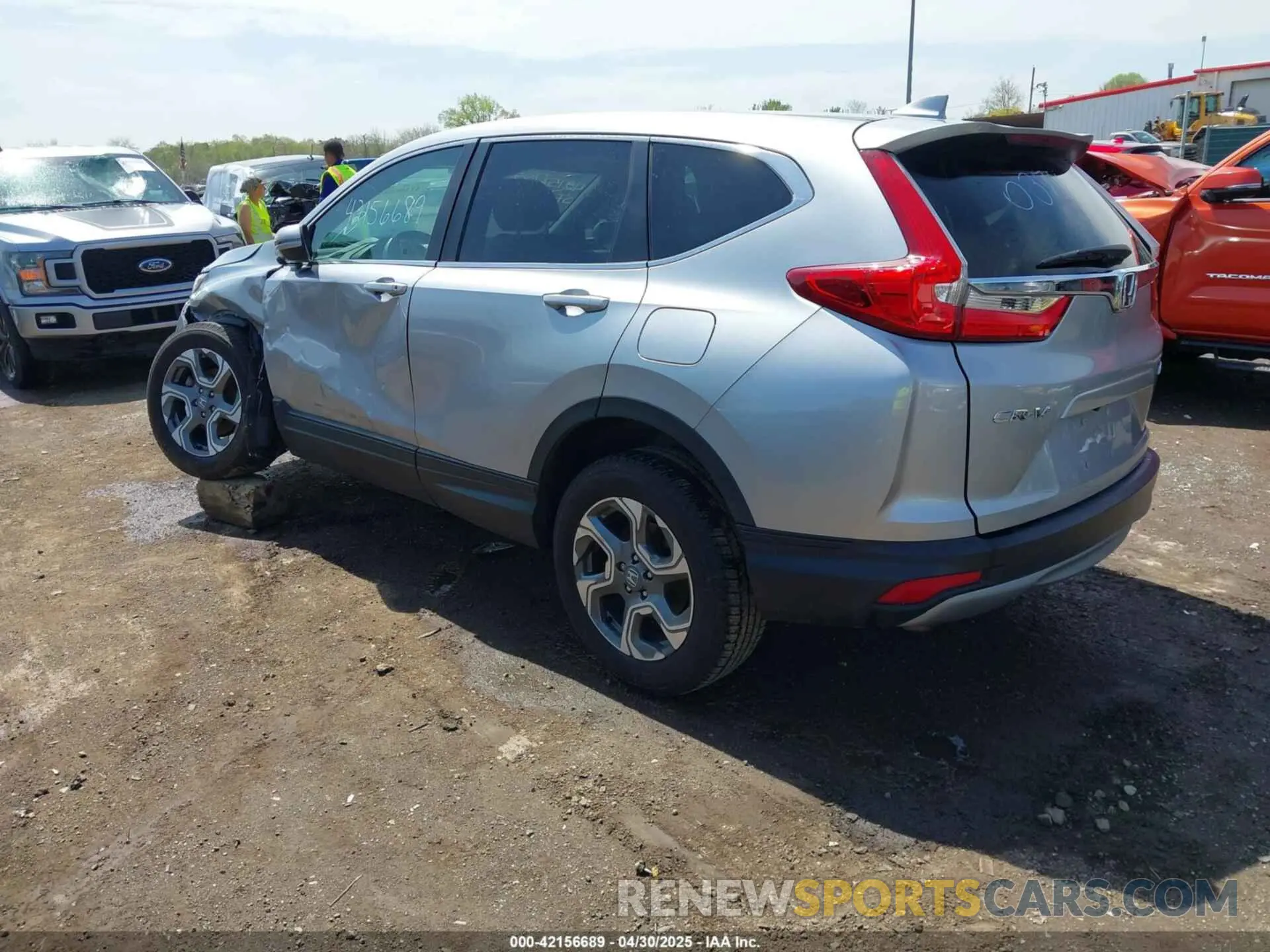 3 fotografías del automóvil dañado 5J6RW2H86KL037464 HONDA CR-V 2019
