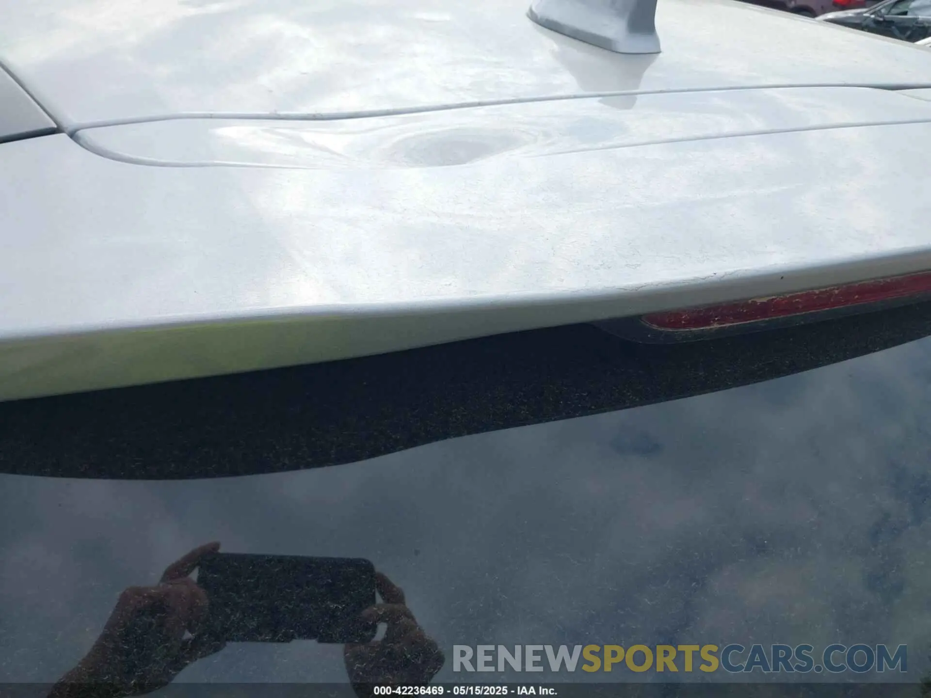20 fotografías del automóvil dañado 5J6RW2H88KL002408 HONDA CR-V 2019