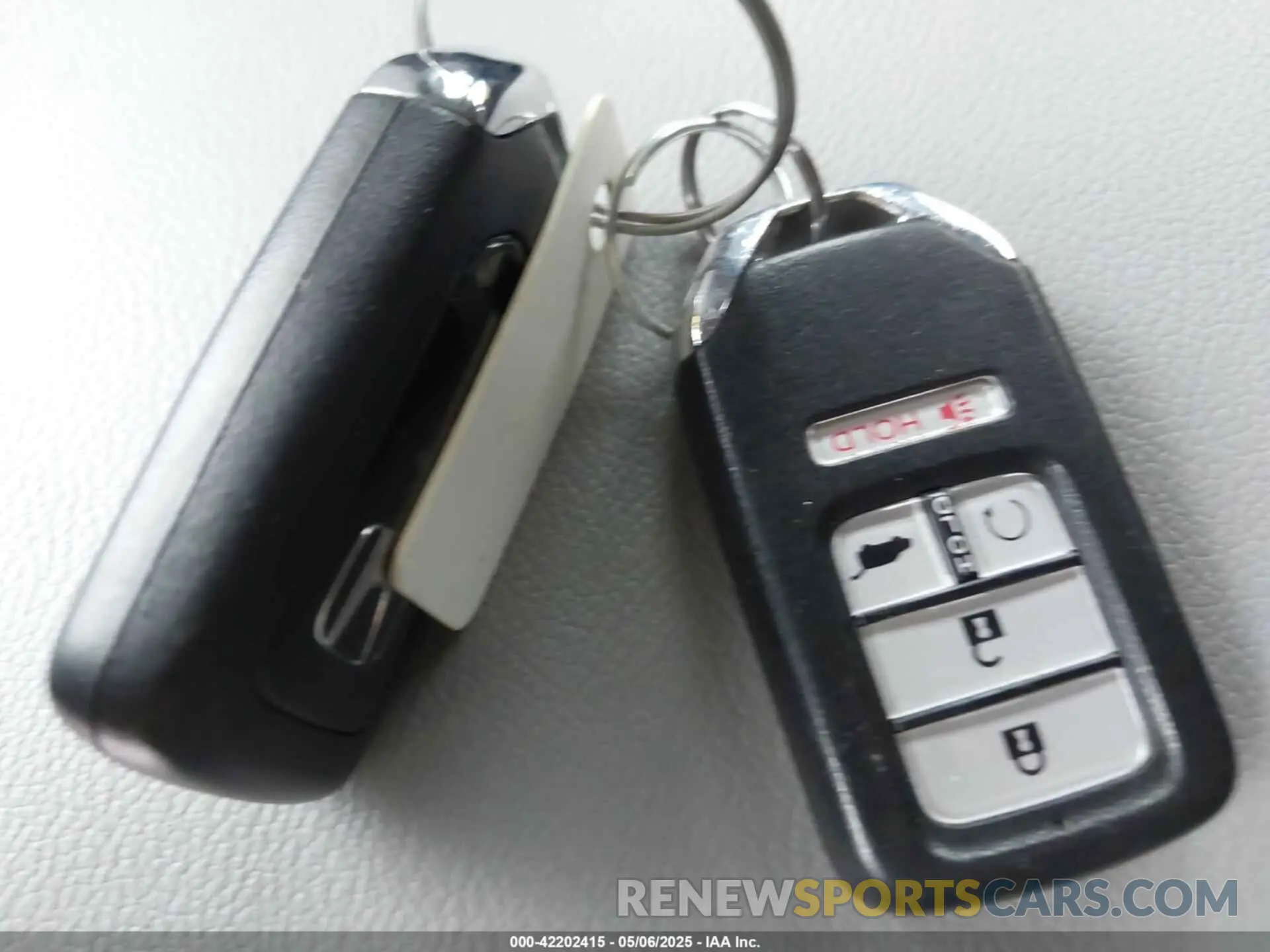 11 fotografías del automóvil dañado 5J6RW2H89KA000971 HONDA CR-V 2019