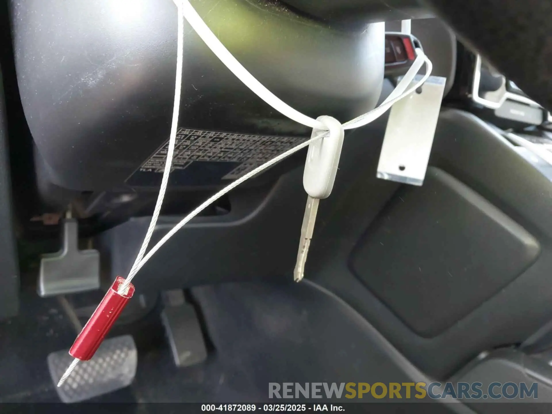 11 fotografías del automóvil dañado 5J6RW5H32KL003561 HONDA CR-V 2019