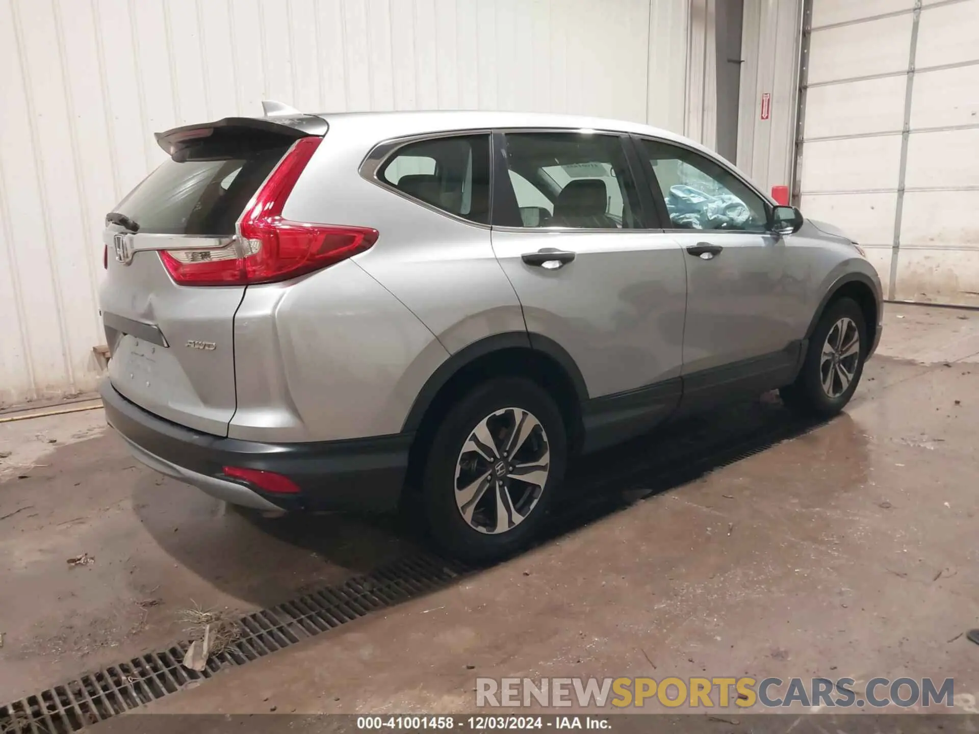 4 fotografías del automóvil dañado 5J6RW6H35KL001664 HONDA CR-V 2019