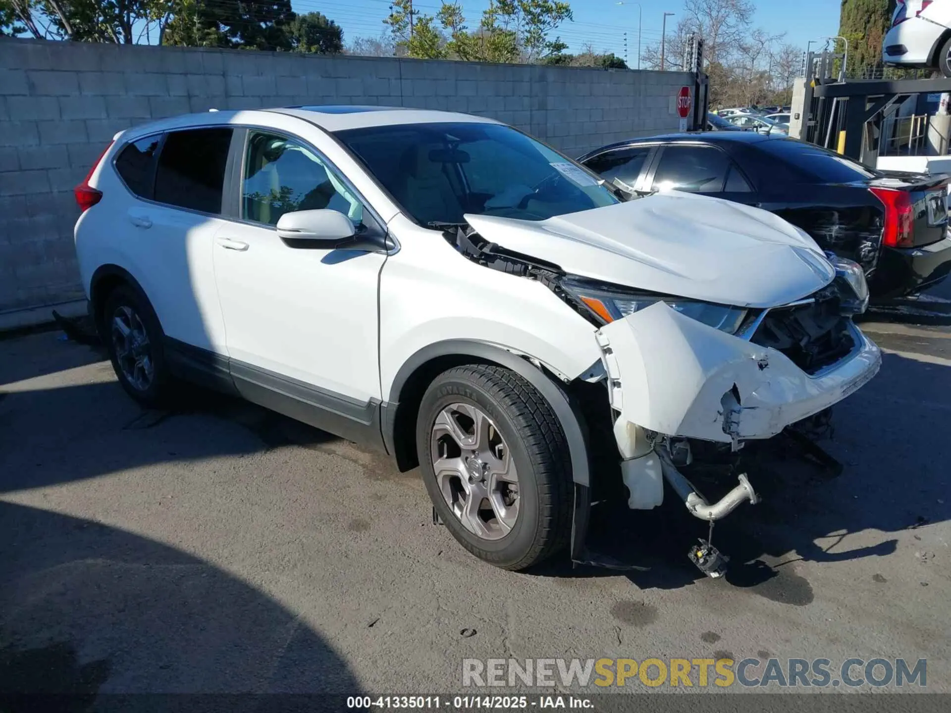 1 fotografías del automóvil dañado 7FARW1H52KE039984 HONDA CR-V 2019
