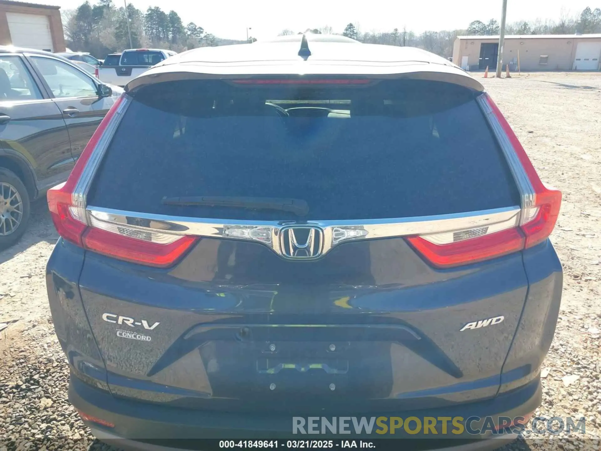 16 fotografías del automóvil dañado 7FARW1H53KE018173 HONDA CR-V 2019