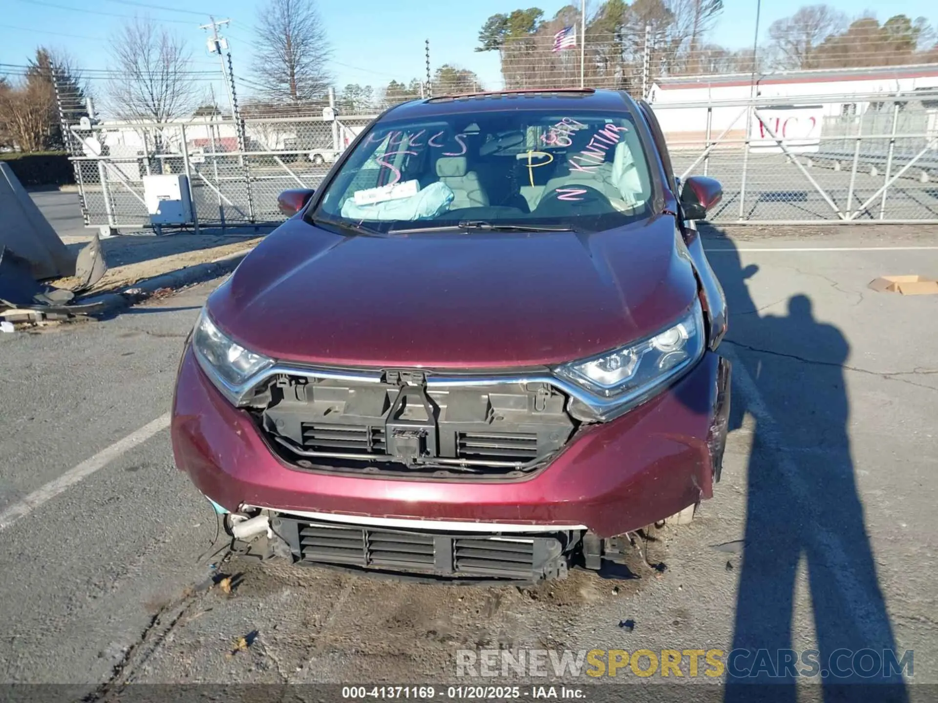 12 fotografías del automóvil dañado 7FARW1H55KE018479 HONDA CR-V 2019