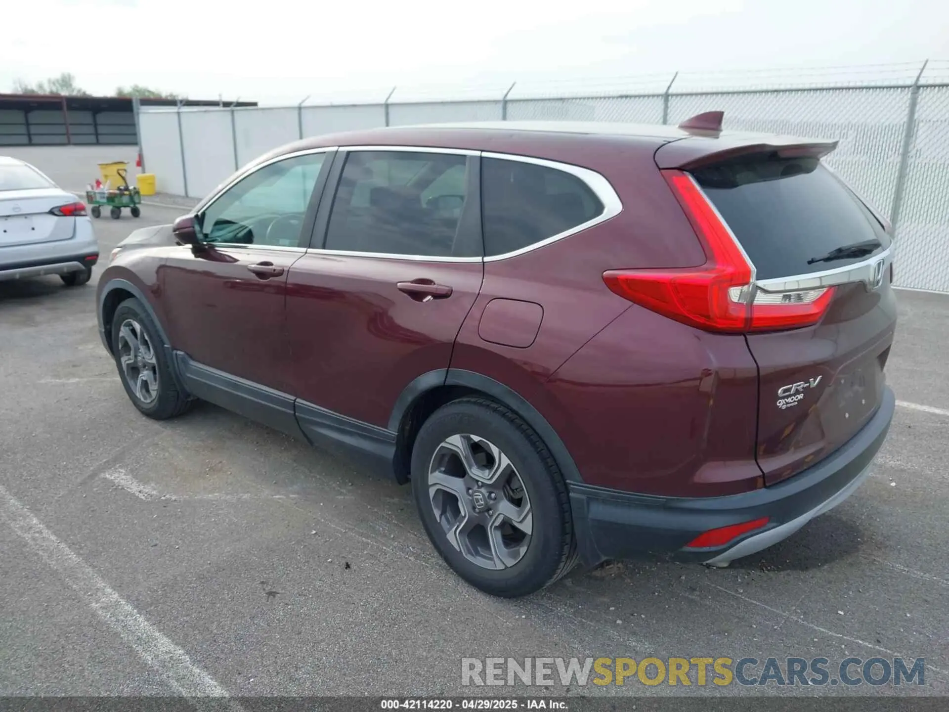 3 fotografías del automóvil dañado 7FARW1H80KE013409 HONDA CR-V 2019