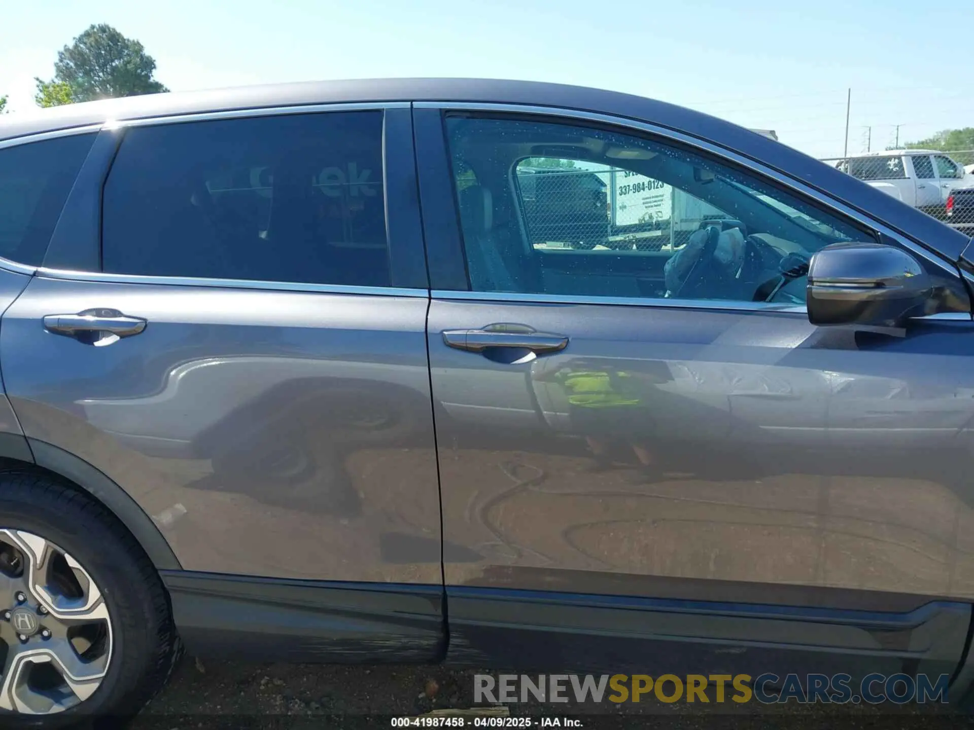 14 fotografías del automóvil dañado 7FARW1H80KE033322 HONDA CR-V 2019