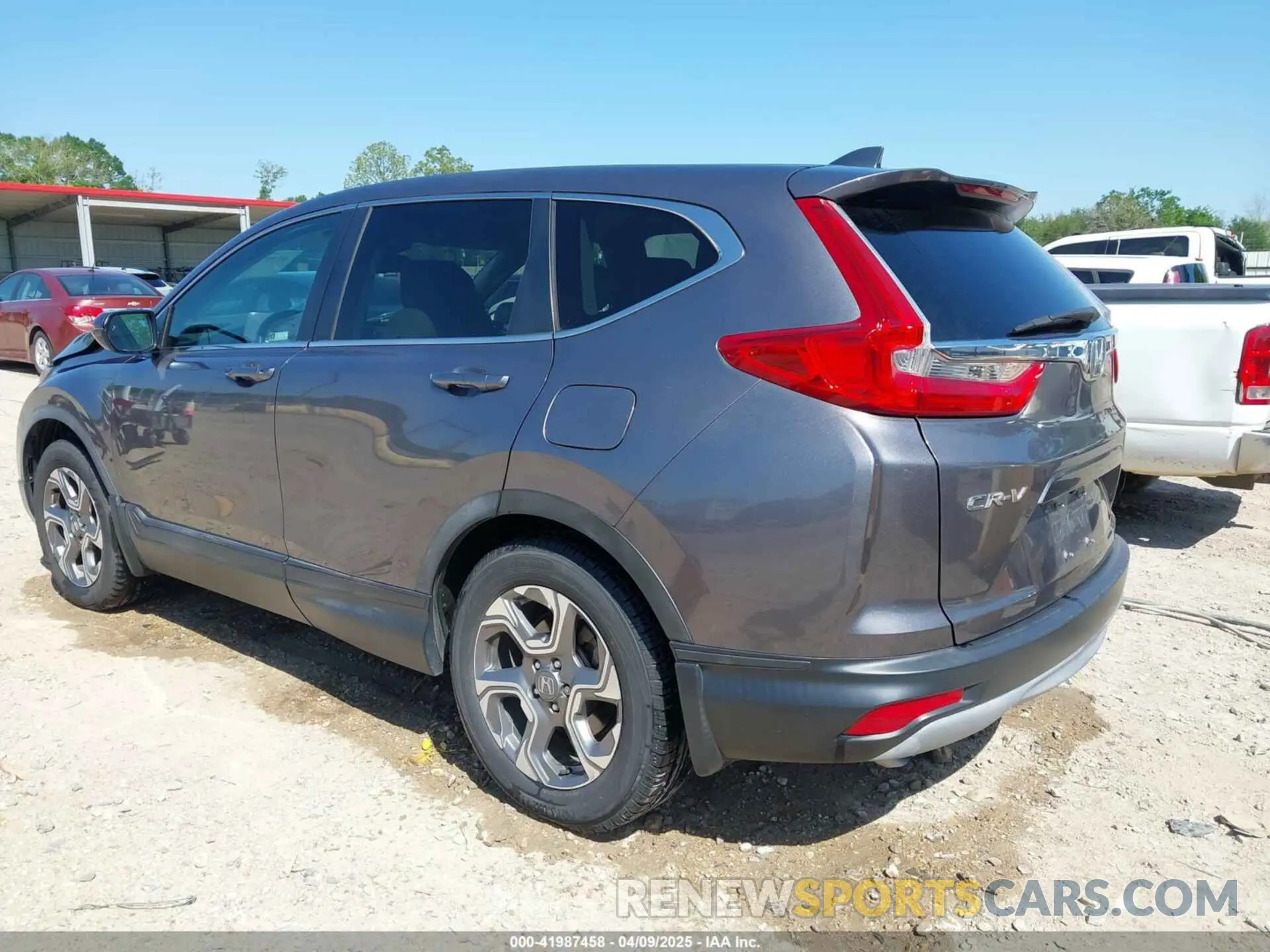 3 fotografías del automóvil dañado 7FARW1H80KE033322 HONDA CR-V 2019