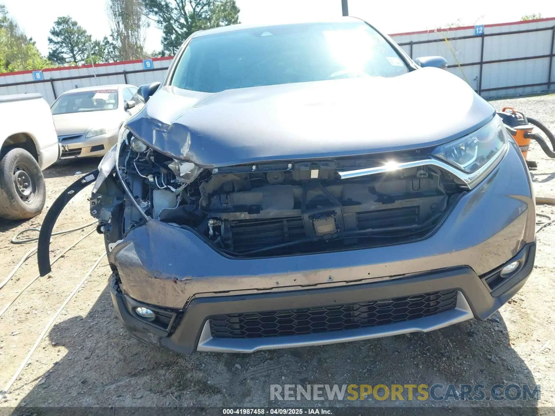 6 fotografías del automóvil dañado 7FARW1H80KE033322 HONDA CR-V 2019