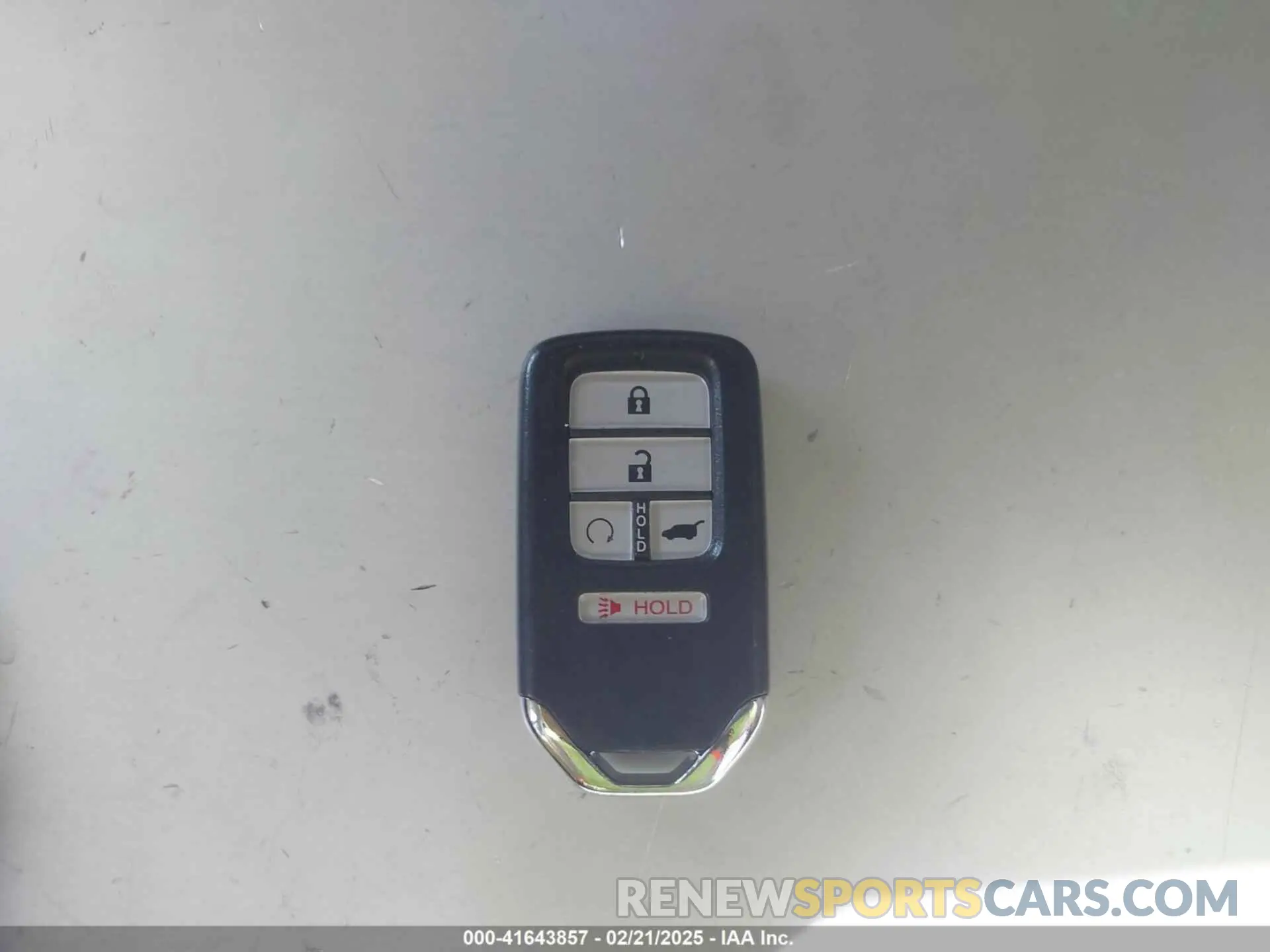 11 fotografías del automóvil dañado 7FARW1H82KE003125 HONDA CR-V 2019