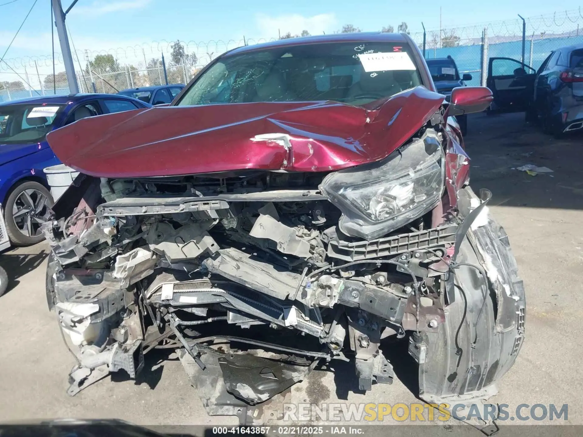 13 fotografías del automóvil dañado 7FARW1H82KE003125 HONDA CR-V 2019
