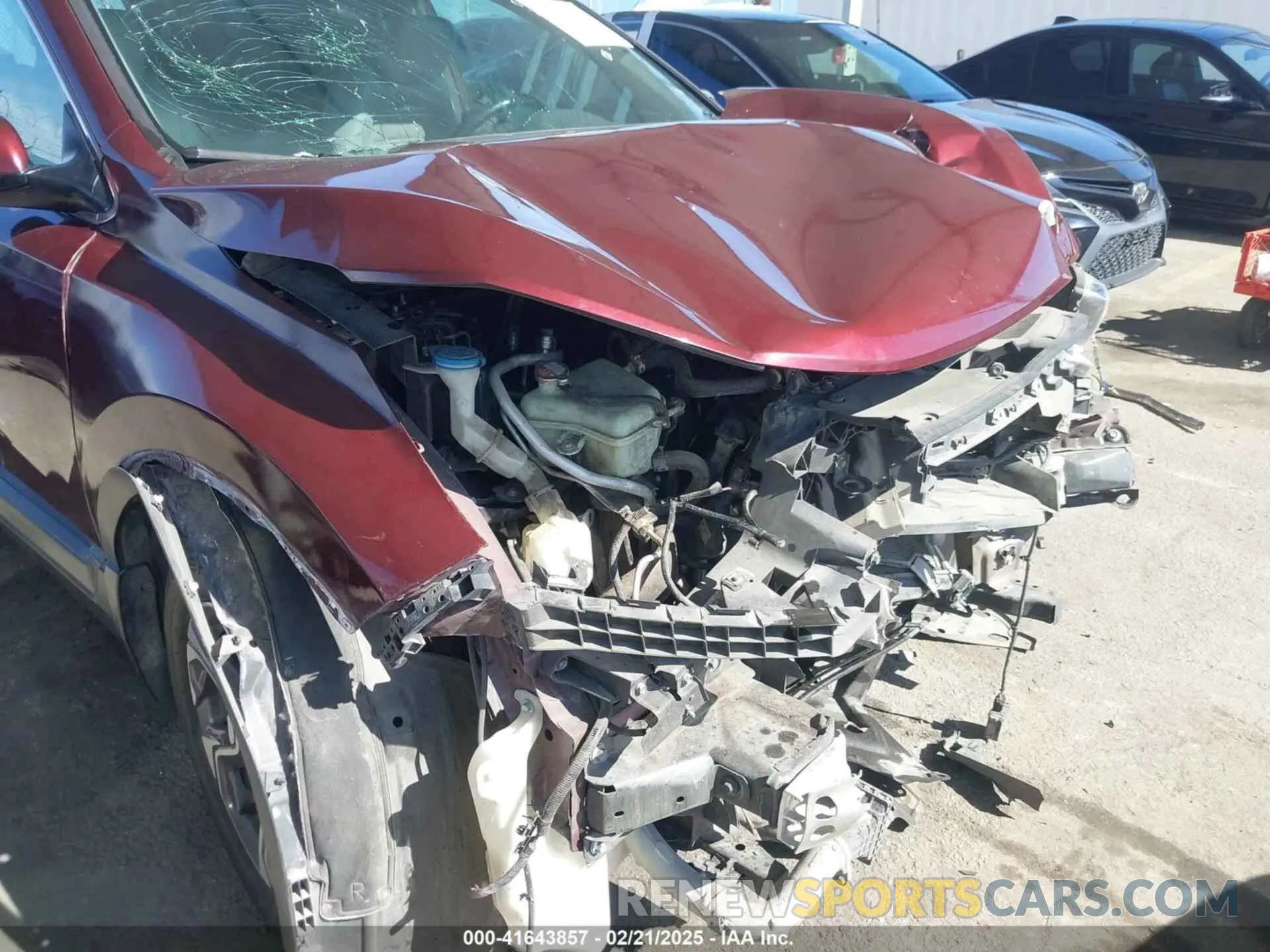 6 fotografías del automóvil dañado 7FARW1H82KE003125 HONDA CR-V 2019