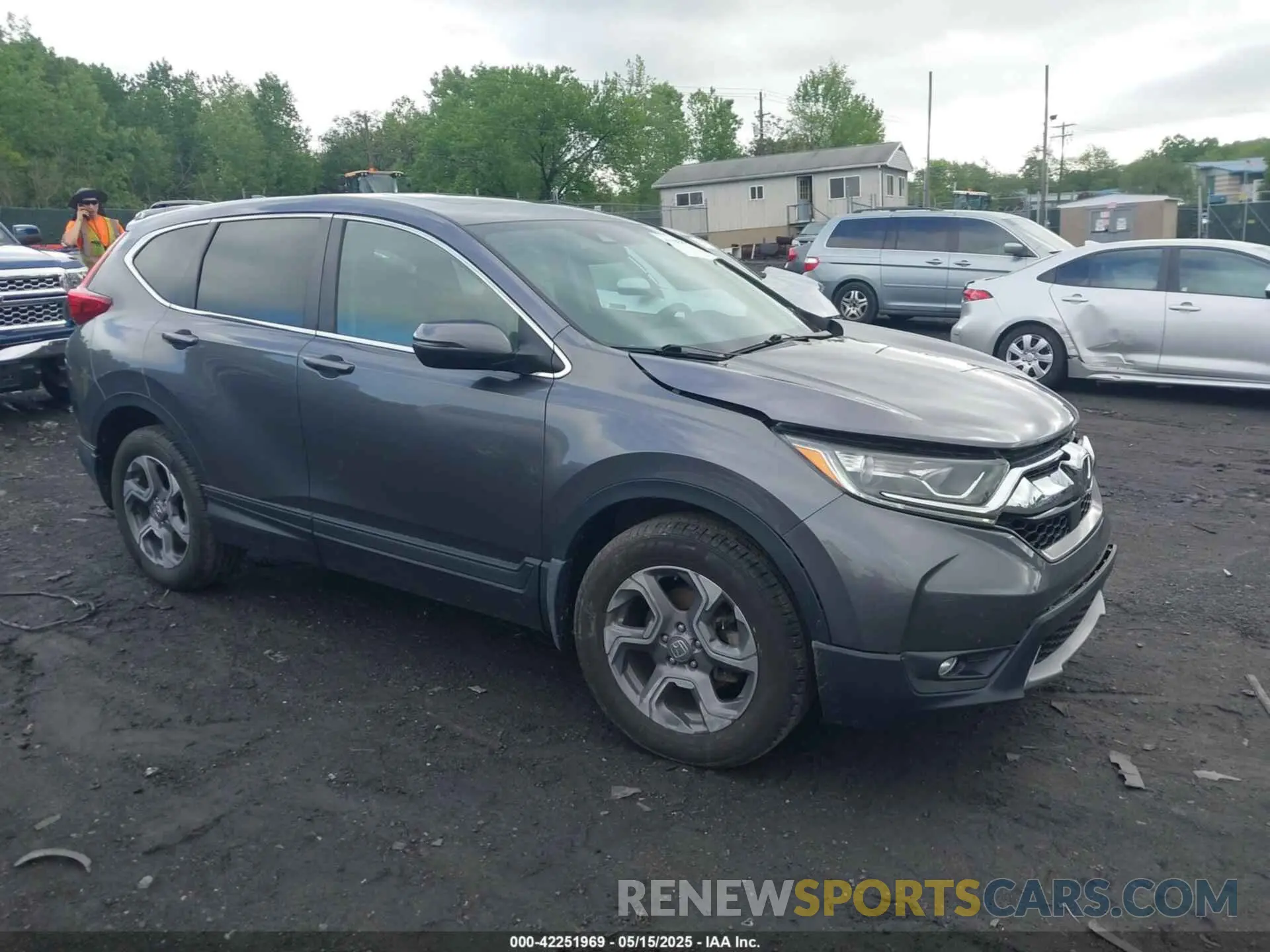 1 fotografías del automóvil dañado 7FARW2H52KE037769 HONDA CR-V 2019